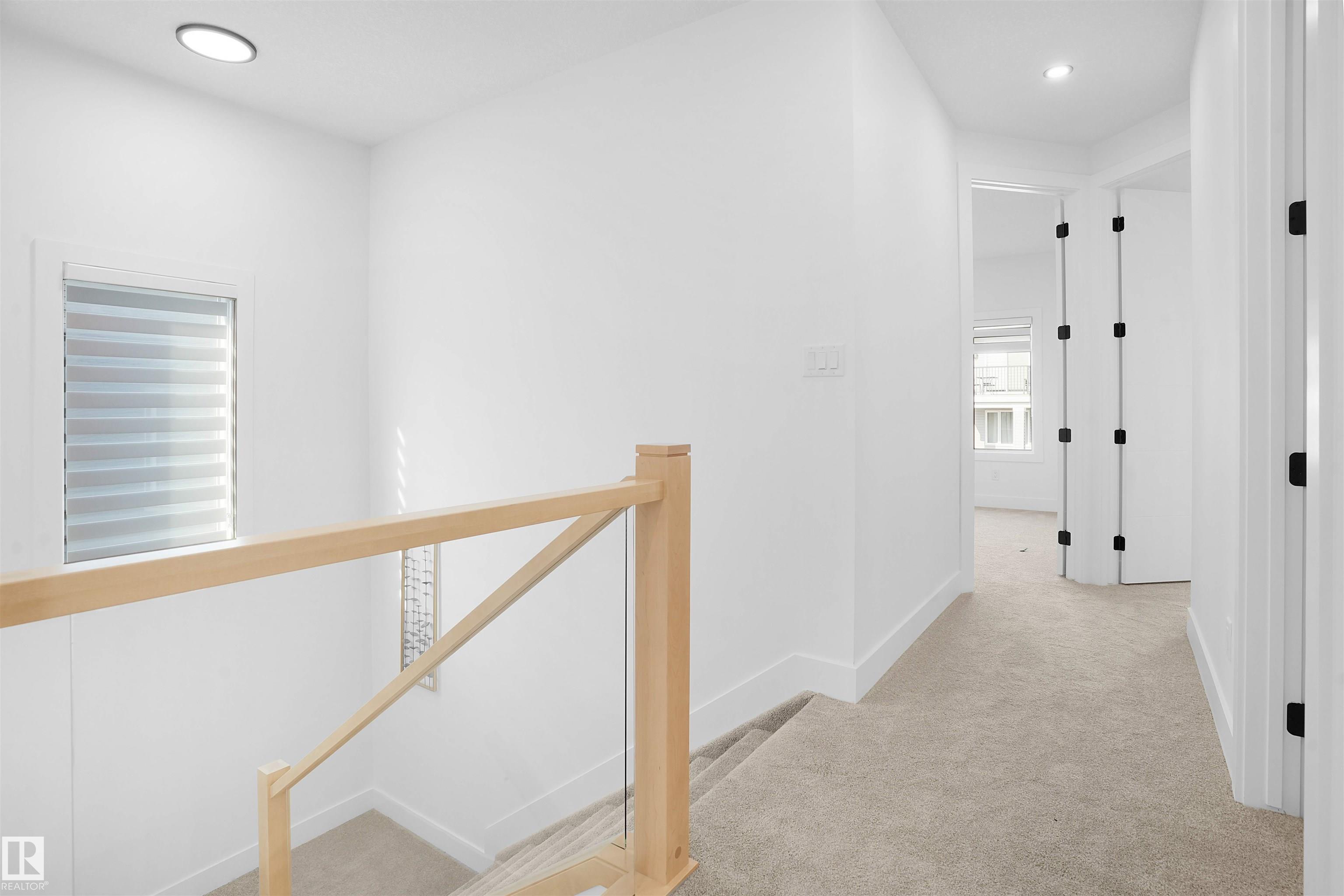 Photo 28 at 1160 Gyrfalcon Crescent NW, Hawks Ridge, Edmonton