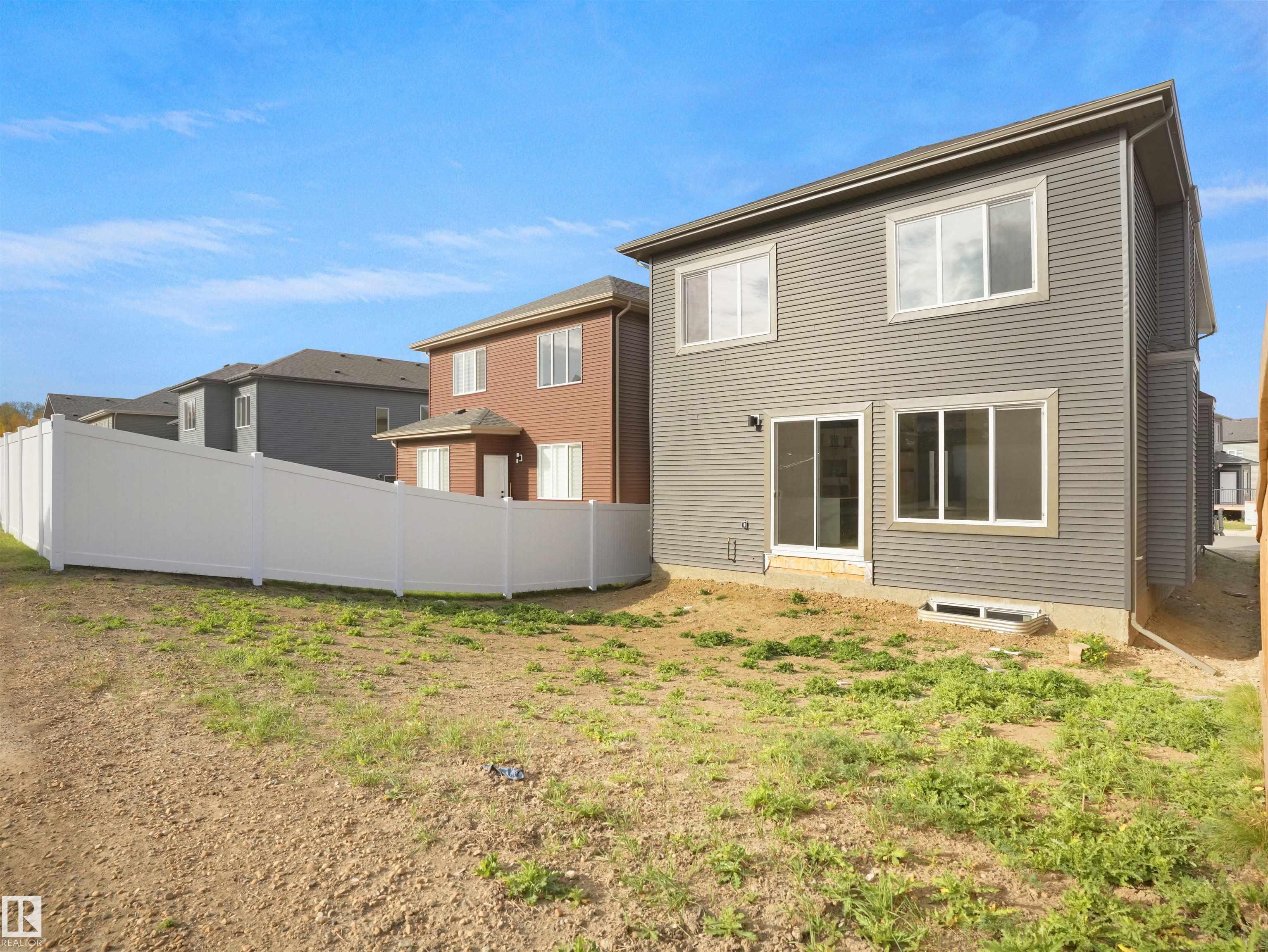 Photo 56 at 1107 Gyrfalcon Crescent NW, Hawks Ridge, Edmonton