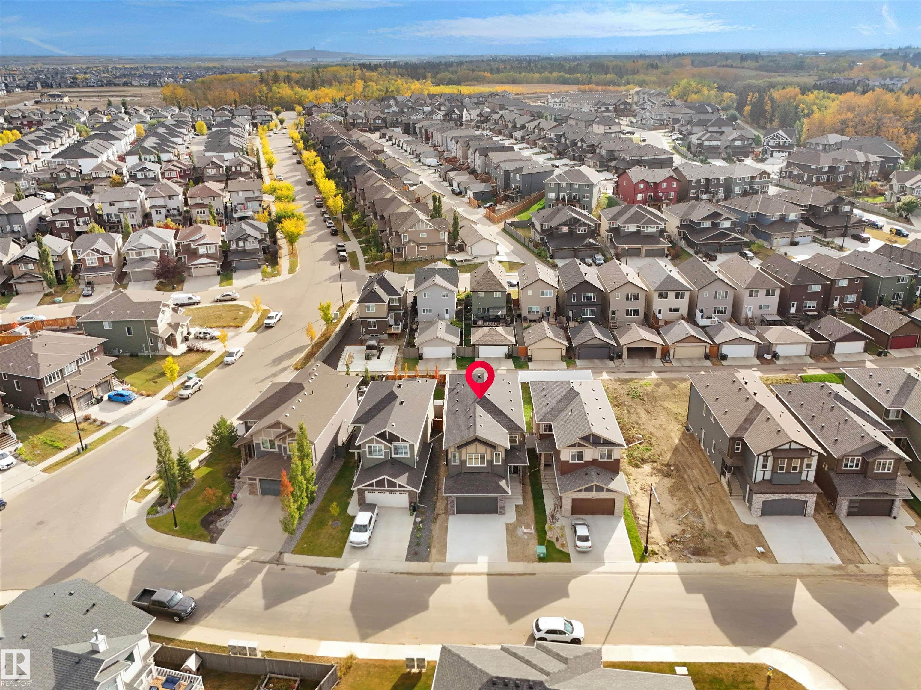 Photo 57 at 1107 Gyrfalcon Crescent NW, Hawks Ridge, Edmonton