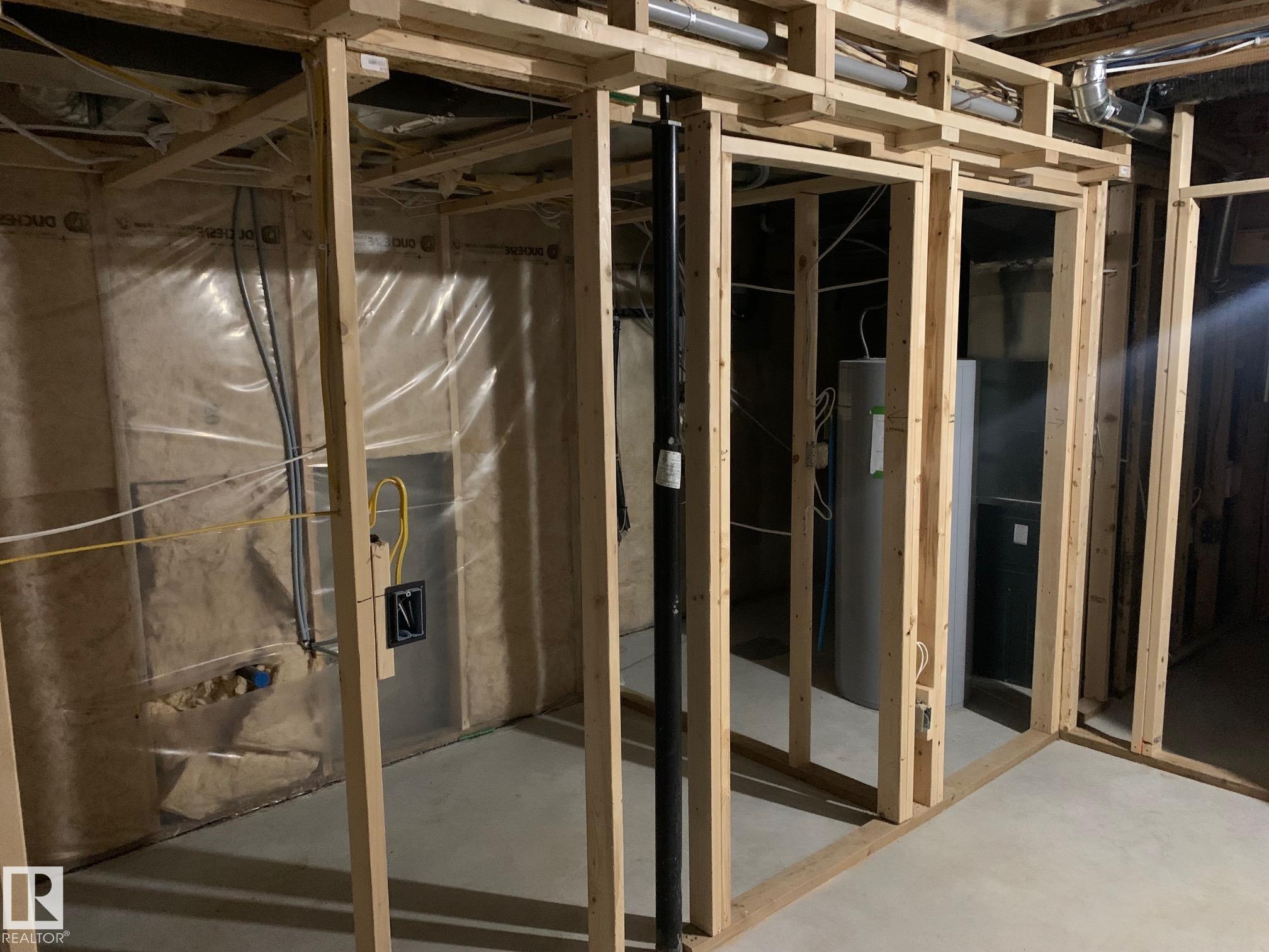 Photo 16 at 370 Edgemont Road NW, Edgemont, Edmonton