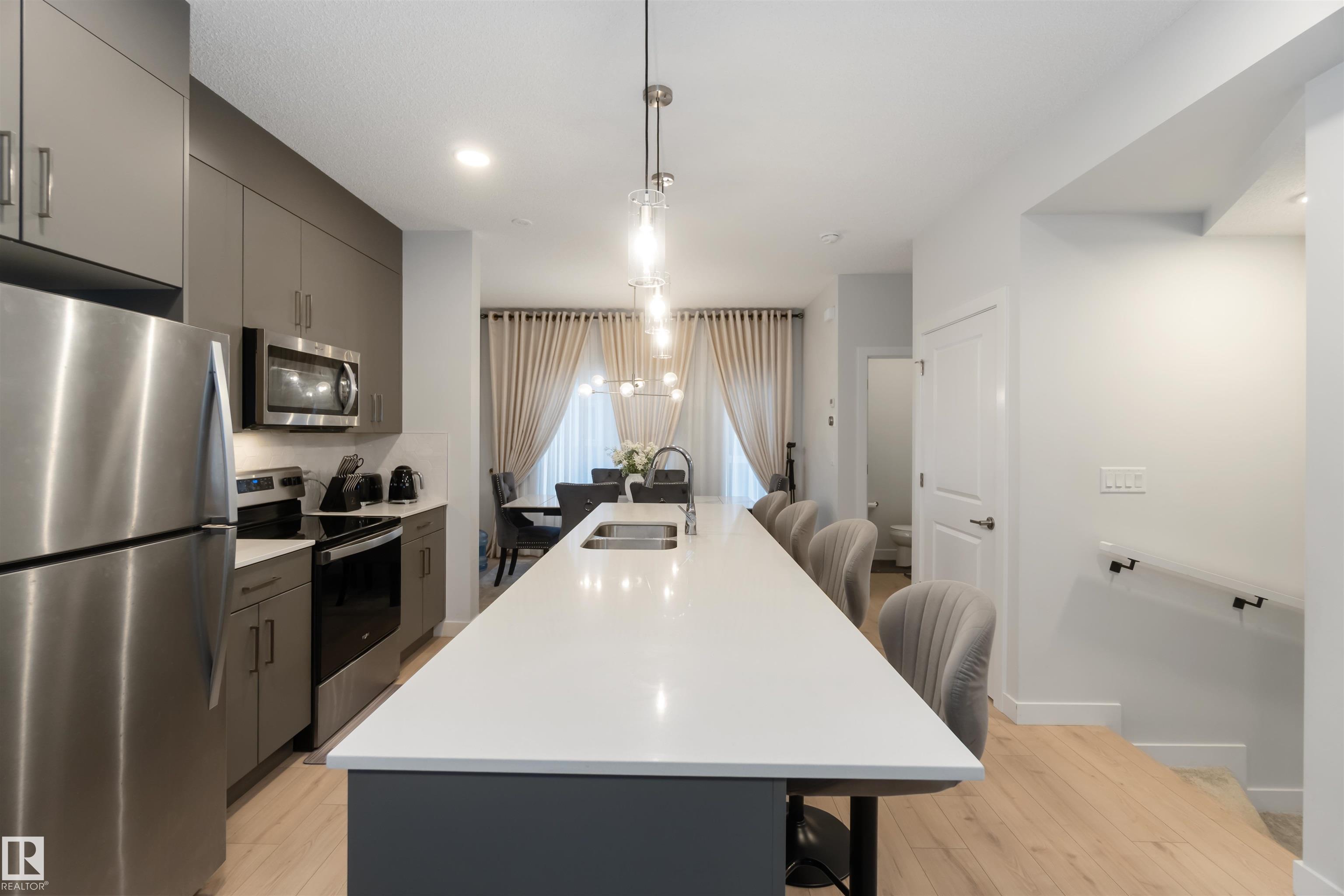 Photo 9 at 9 - 6214 Cartmell crest SW, Chappelle Area, Edmonton