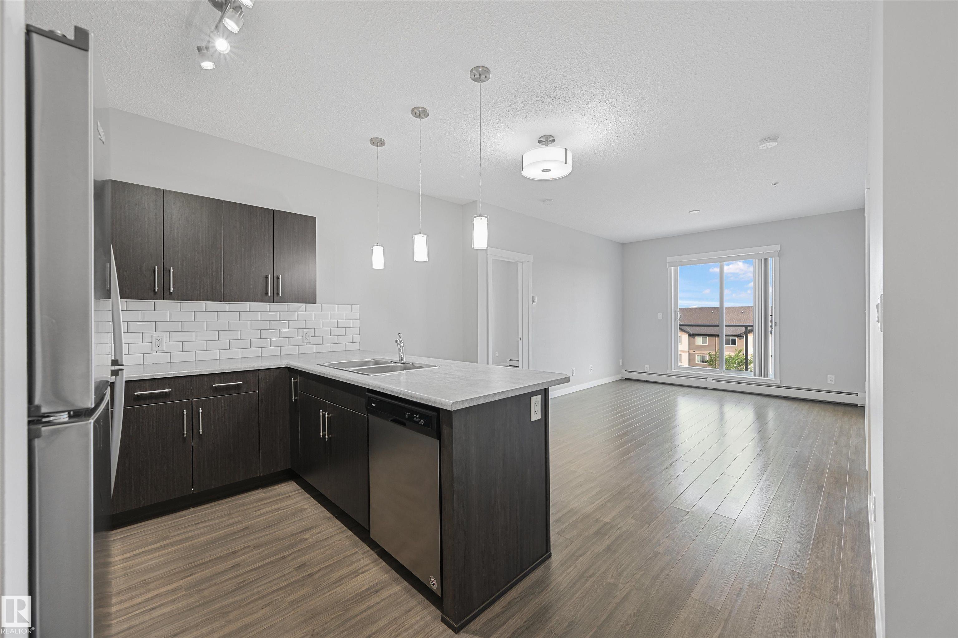 Photo 4 at 405 - 812 Welsh Drive SW, Walker, Edmonton