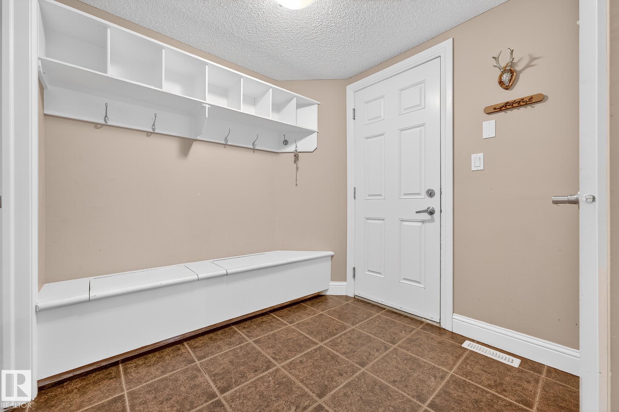 Photo 14 at 8429 Sloane Crescent NW, South Terwillegar, Edmonton