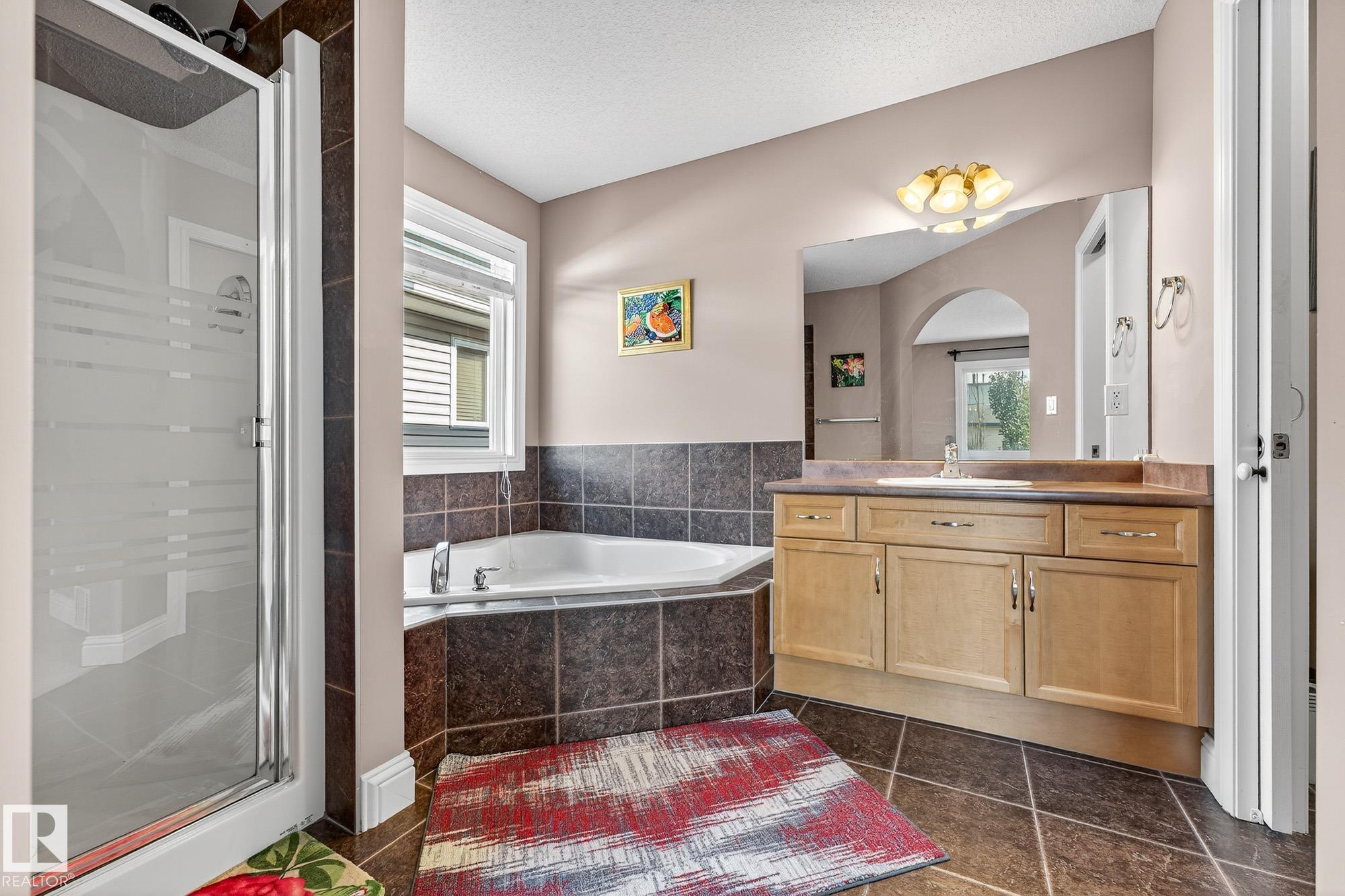 Photo 21 at 8429 Sloane Crescent NW, South Terwillegar, Edmonton