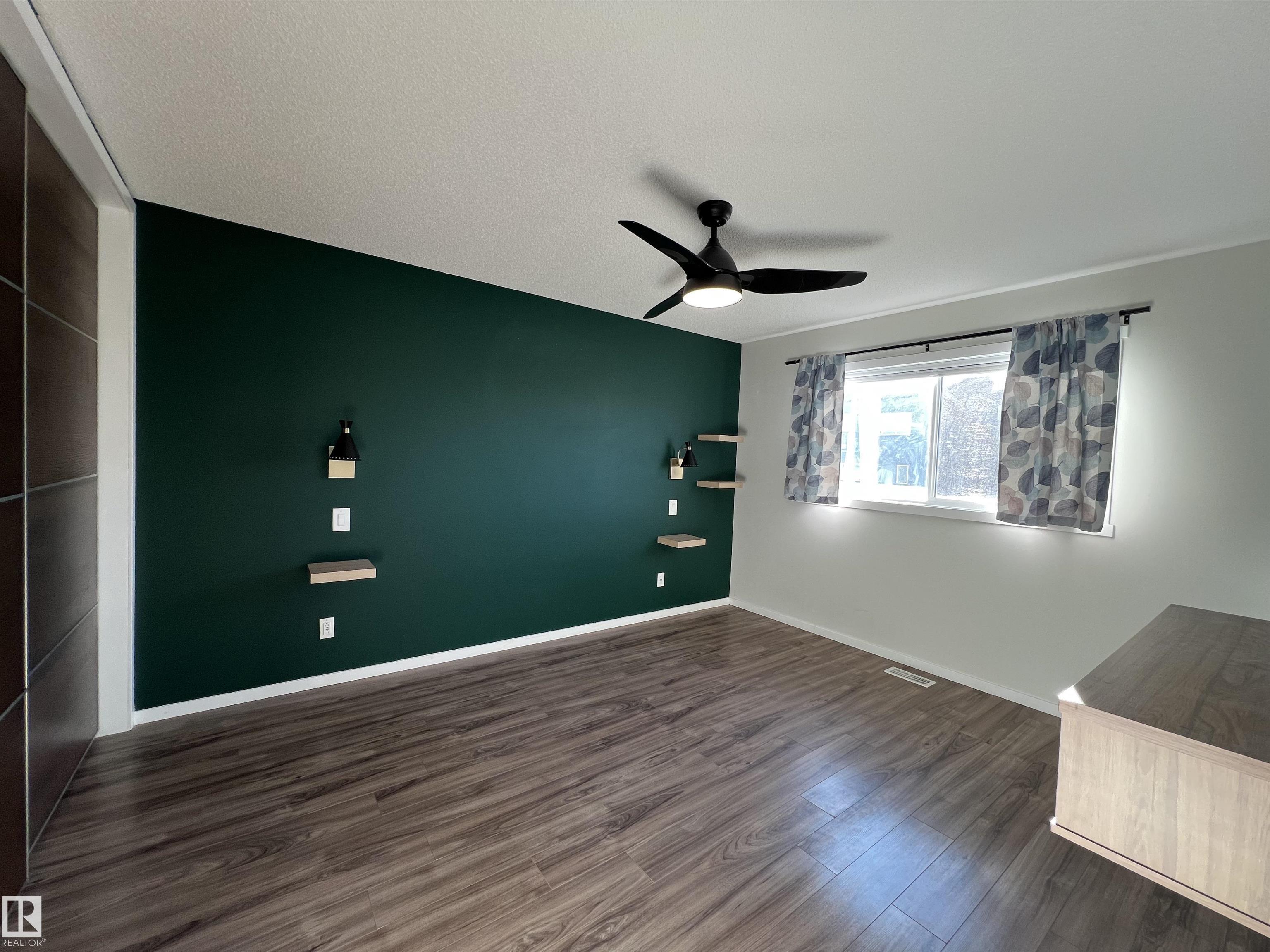 Photo 12 at 2604 Price Common SW, Paisley, Edmonton