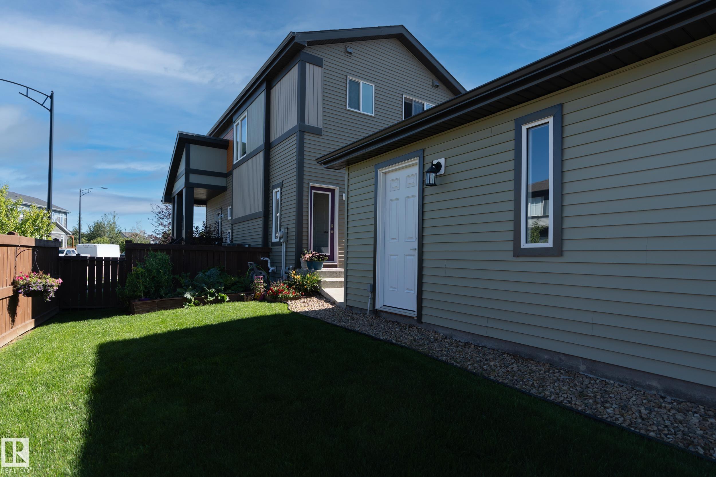 Photo 23 at 2604 Price Common SW, Paisley, Edmonton