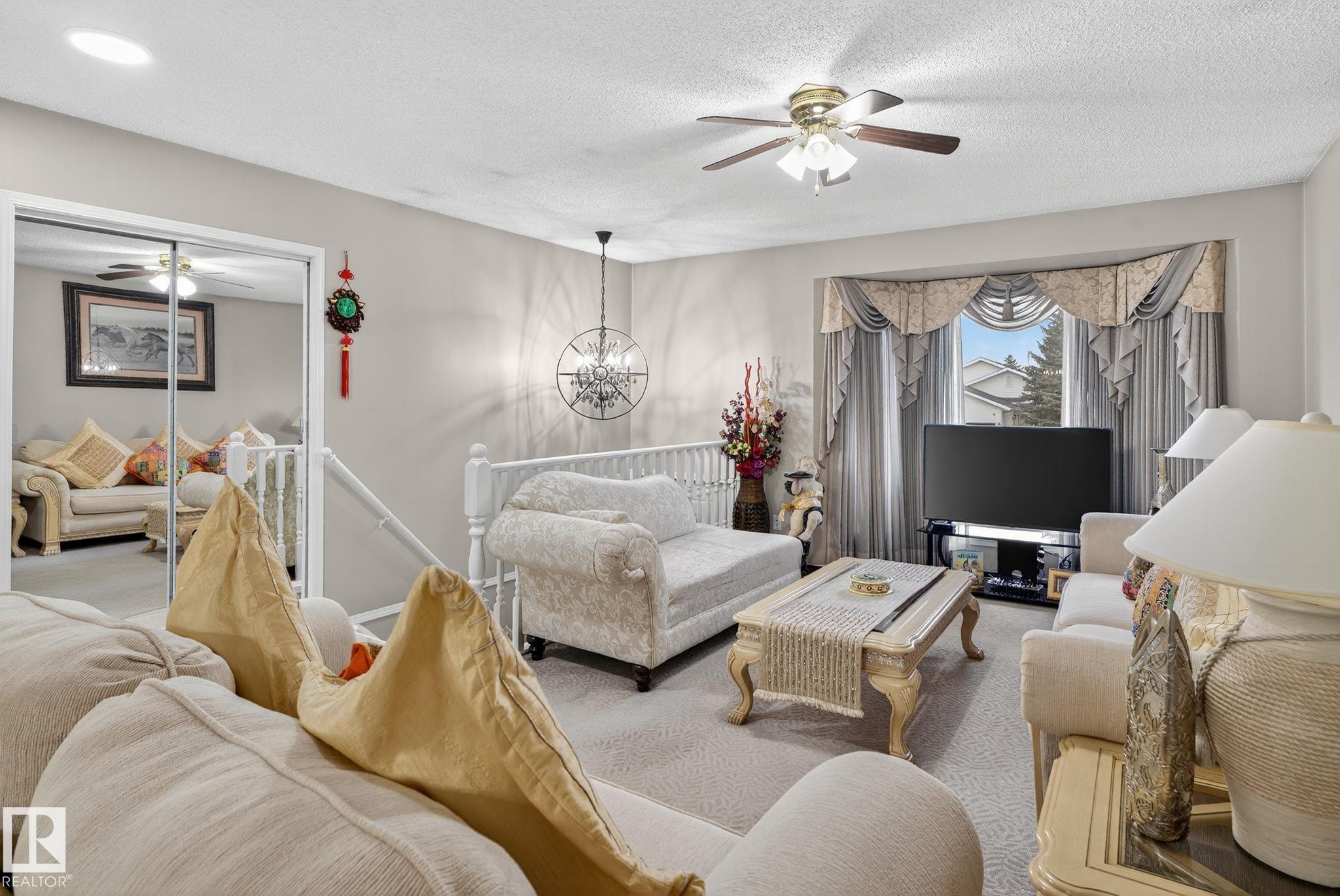 Photo 15 at 4133 28 Avenue NW, Bisset, Edmonton