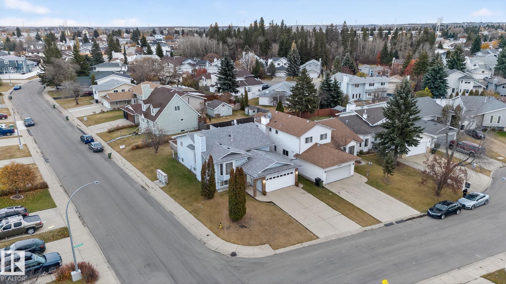 Photo 9 at 4133 28 Avenue NW, Bisset, Edmonton