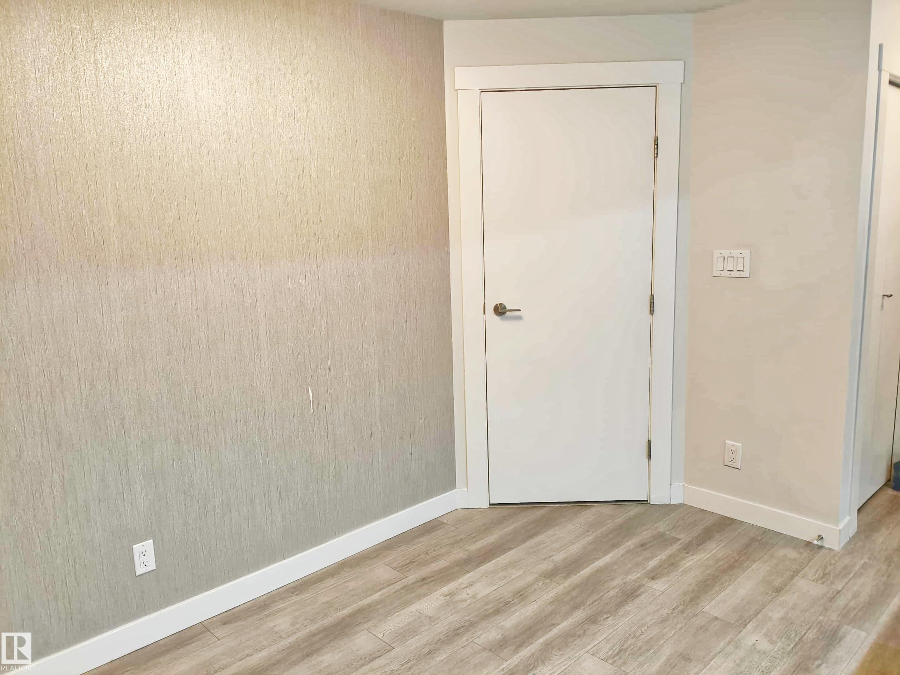 Photo 14 at 2505 - 10410 102 Avenue NW, Downtown, Edmonton