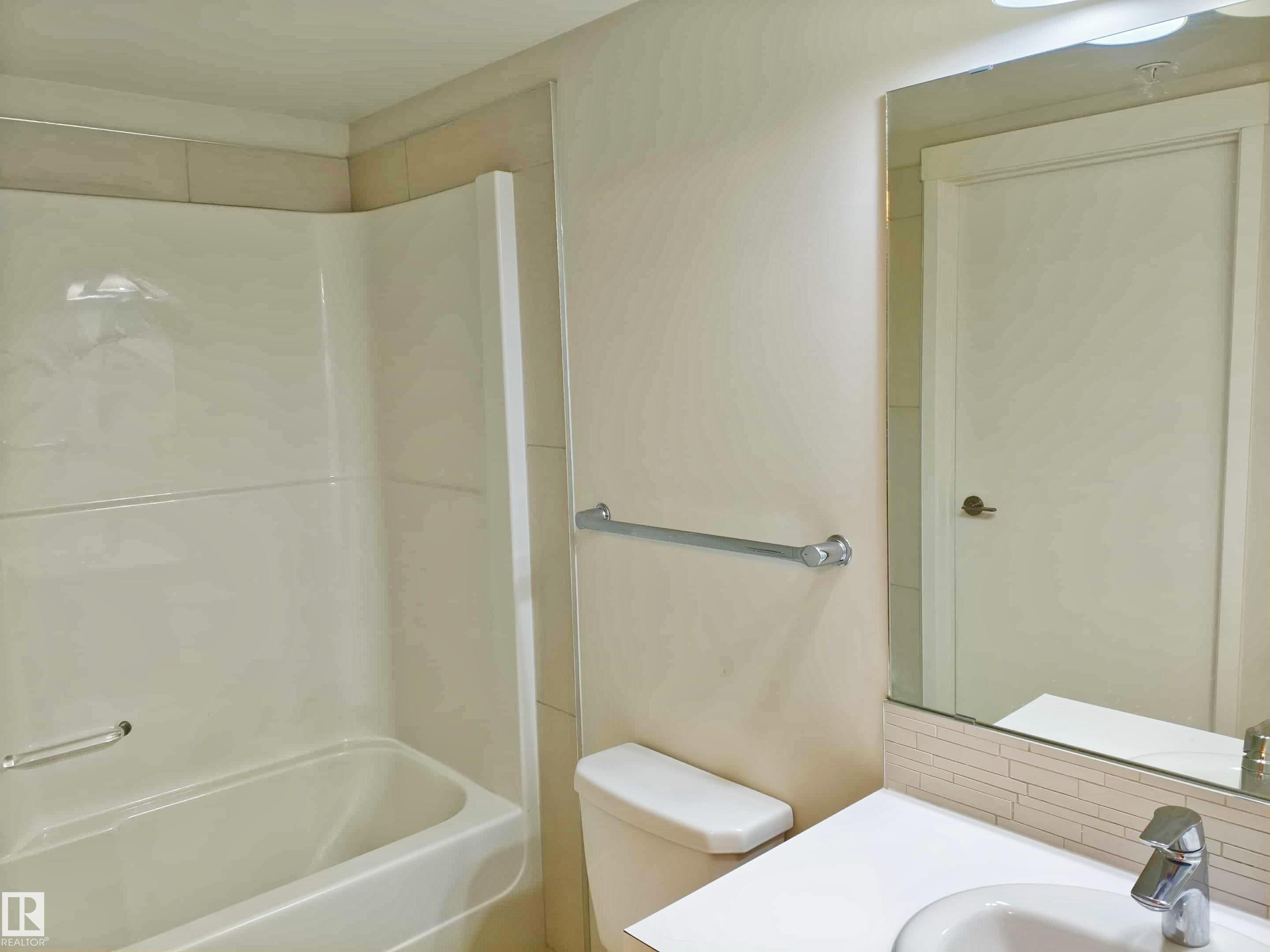 Photo 19 at 2505 - 10410 102 Avenue NW, Downtown, Edmonton