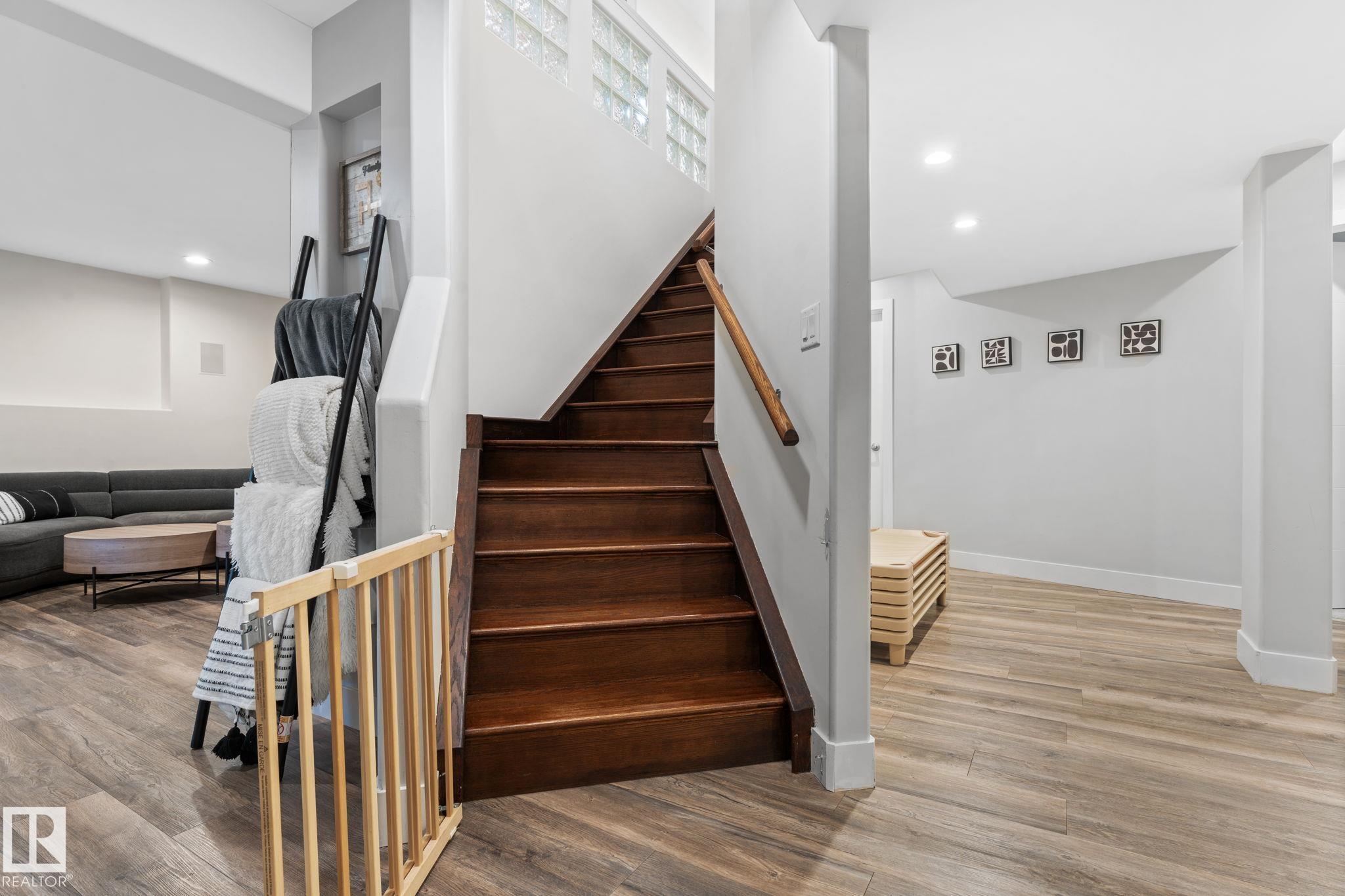 Photo 30 at 15919 58 Street NW, Hollick-Kenyon, Edmonton