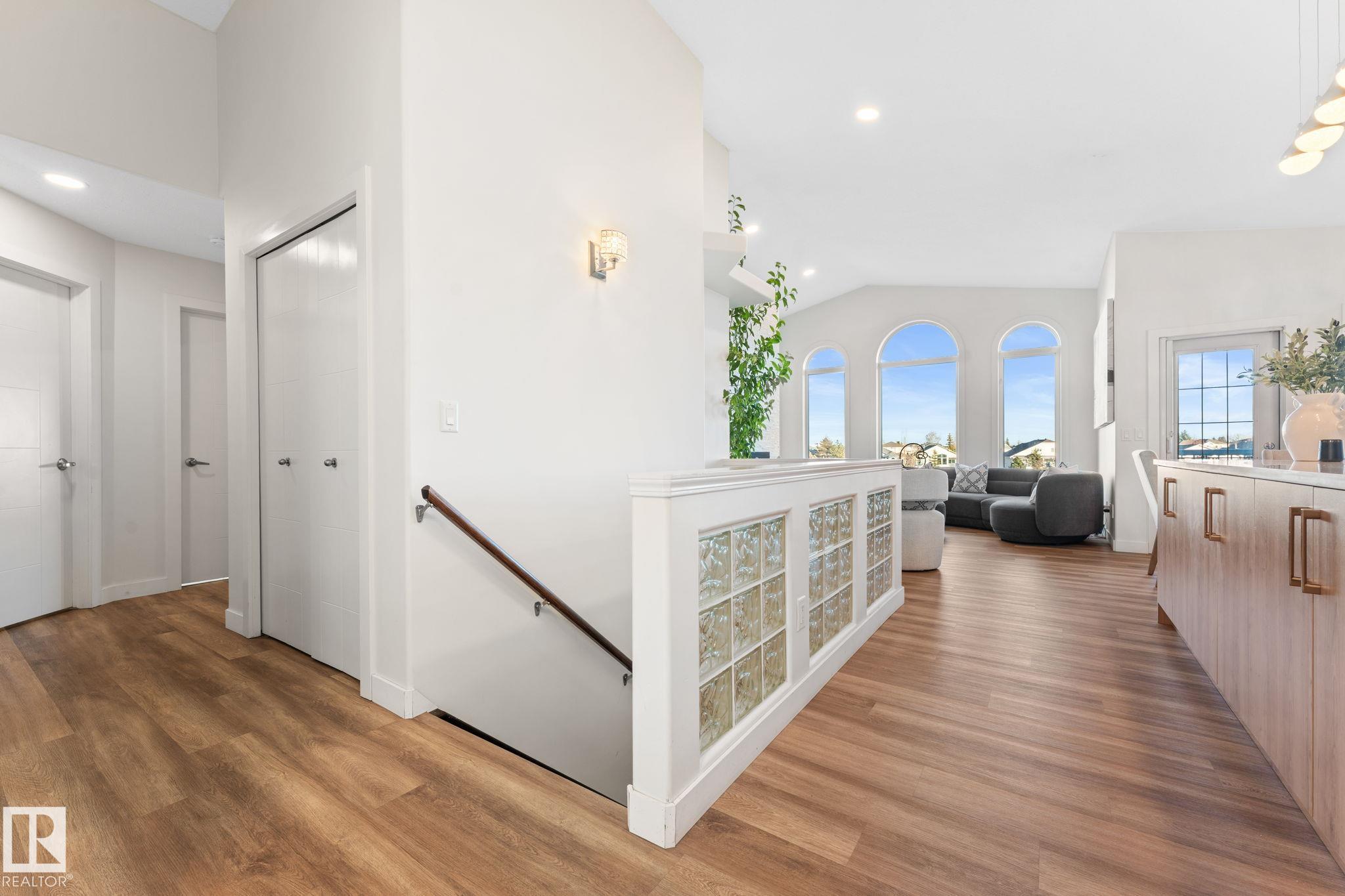 Photo 8 at 15919 58 Street NW, Hollick-Kenyon, Edmonton