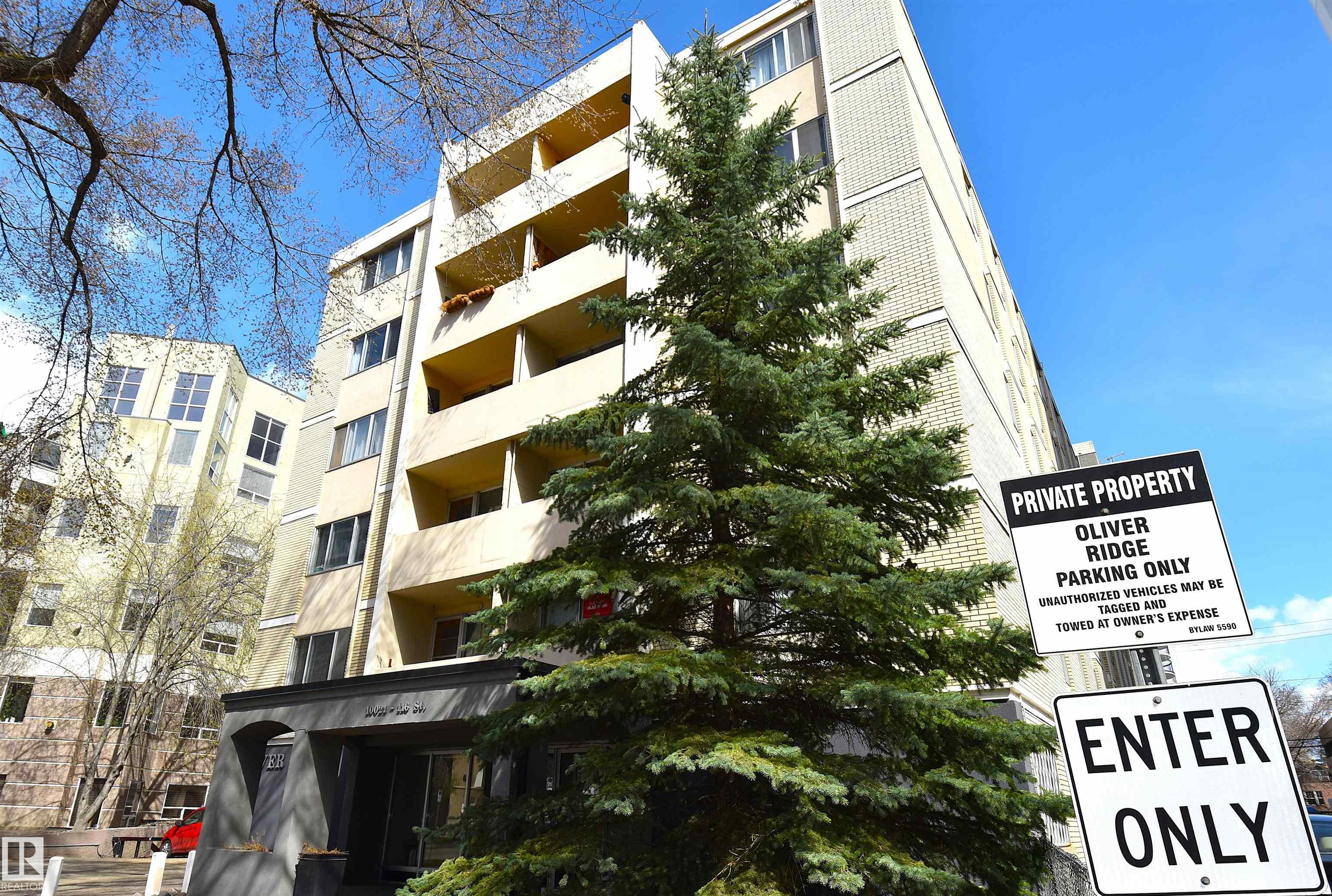 Photo 2 at 608 - 10021 116 Street NW, Wîhkwêntôwin, Edmonton