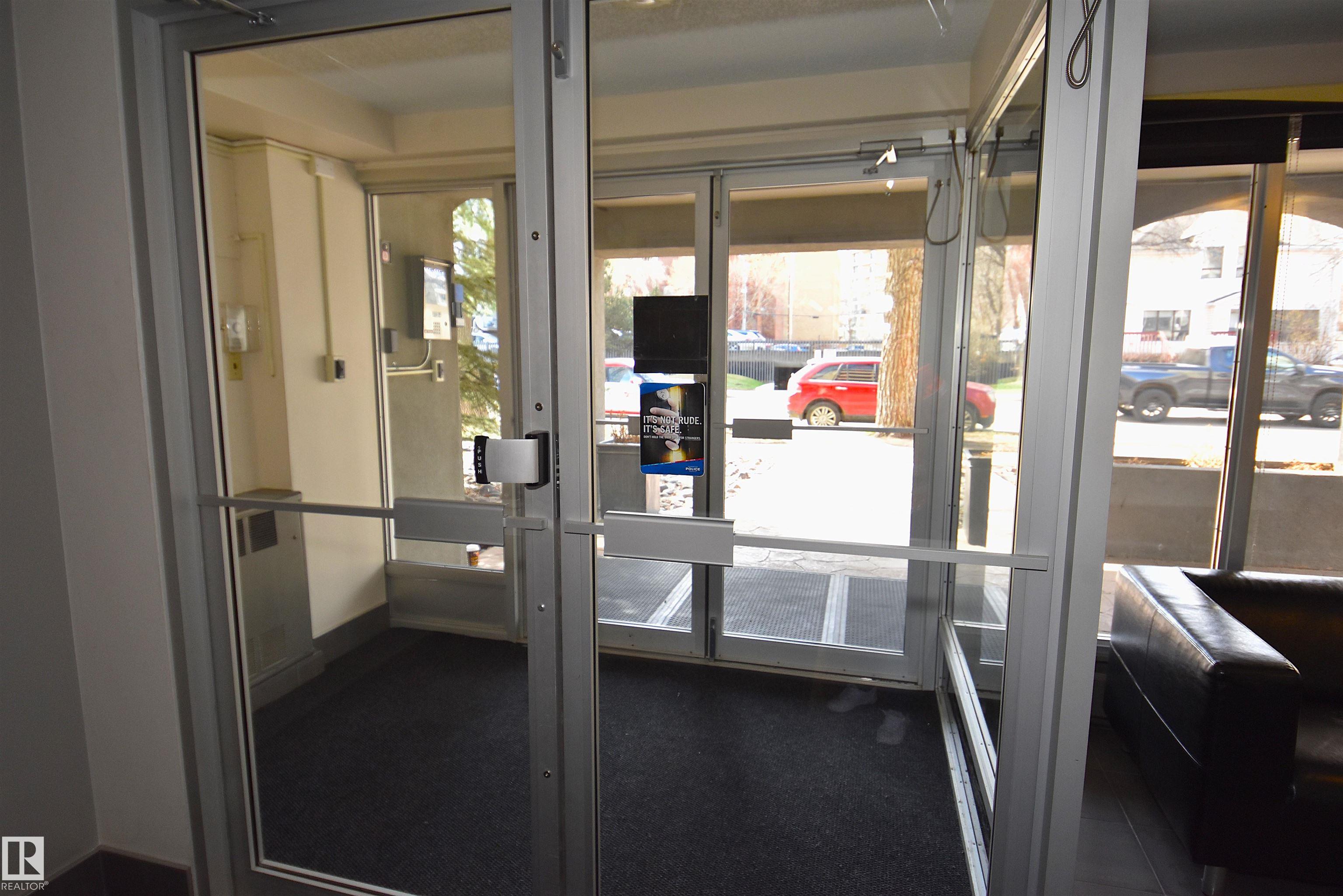 Photo 20 at 608 - 10021 116 Street NW, Wîhkwêntôwin, Edmonton