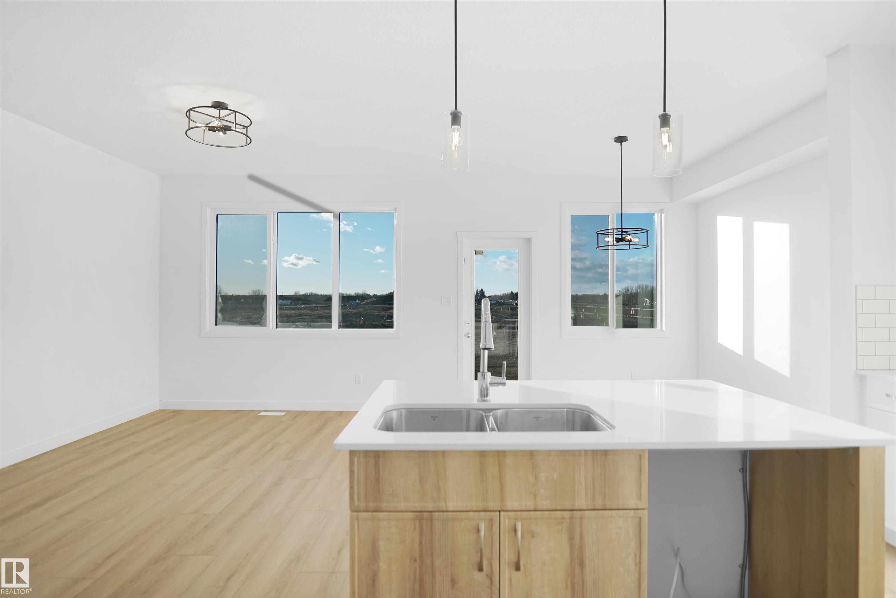 Photo 10 at 3436 122 Street SW, Desrochers Area, Edmonton