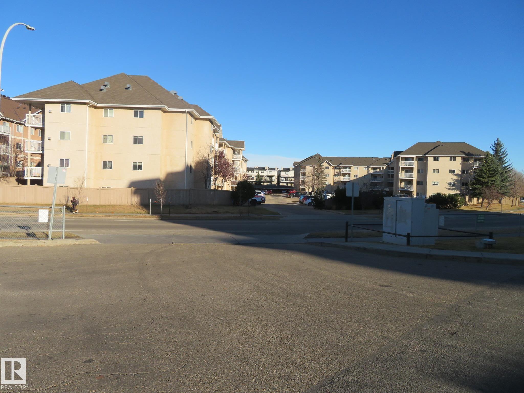 Photo 29 at 2-417 - 4245 139 Avenue NW, Clareview Town Centre, Edmonton