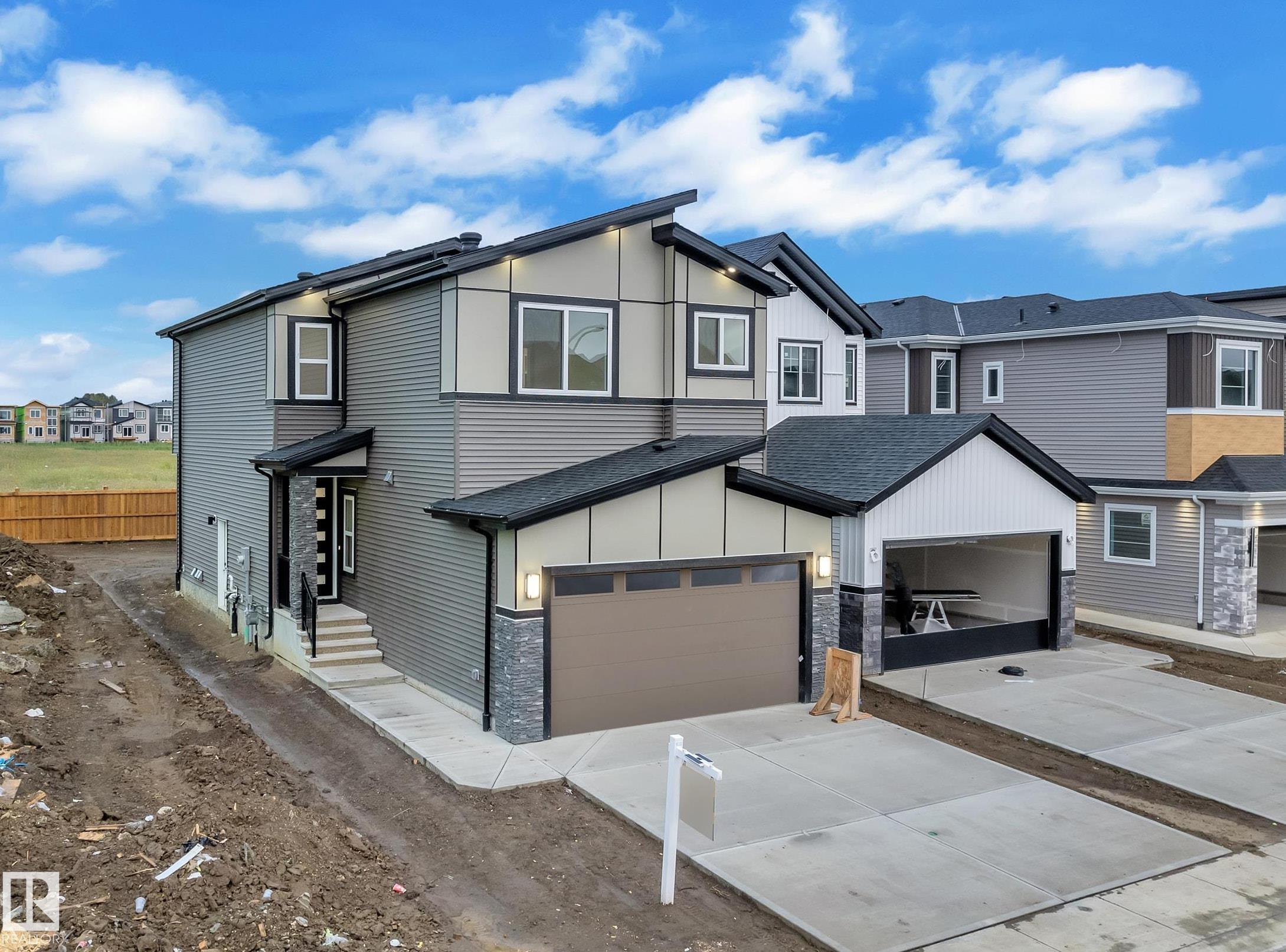 119 28 Street SW, Alces, Edmonton 2