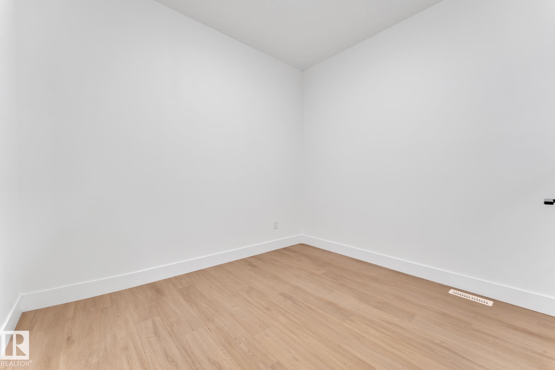 Photo 7 at 119 28 Street SW, Alces, Edmonton