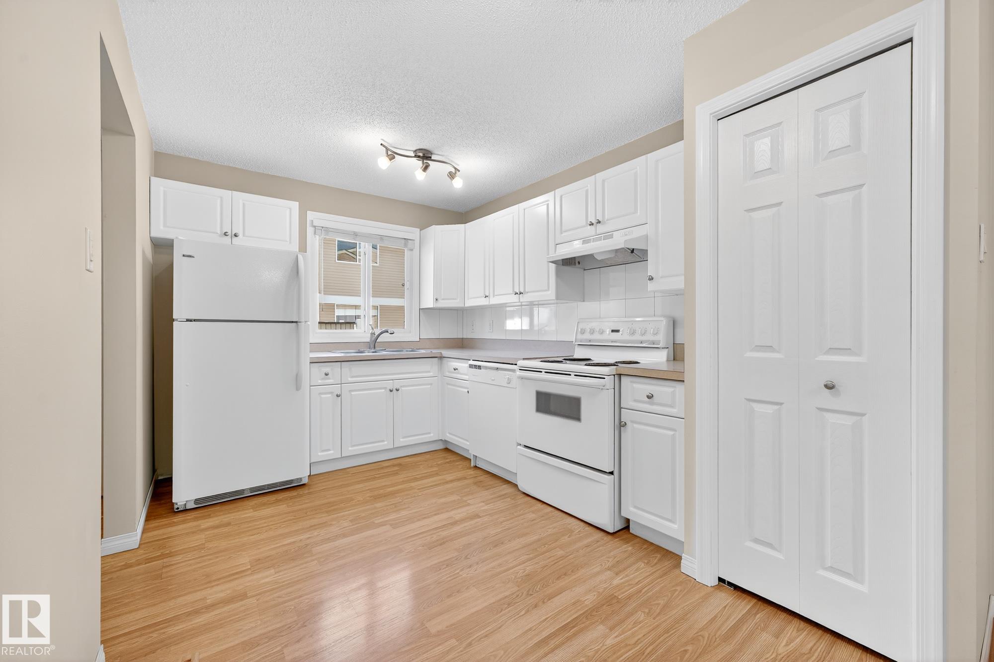 Photo 9 at 15227 54 Street NW, Casselman, Edmonton