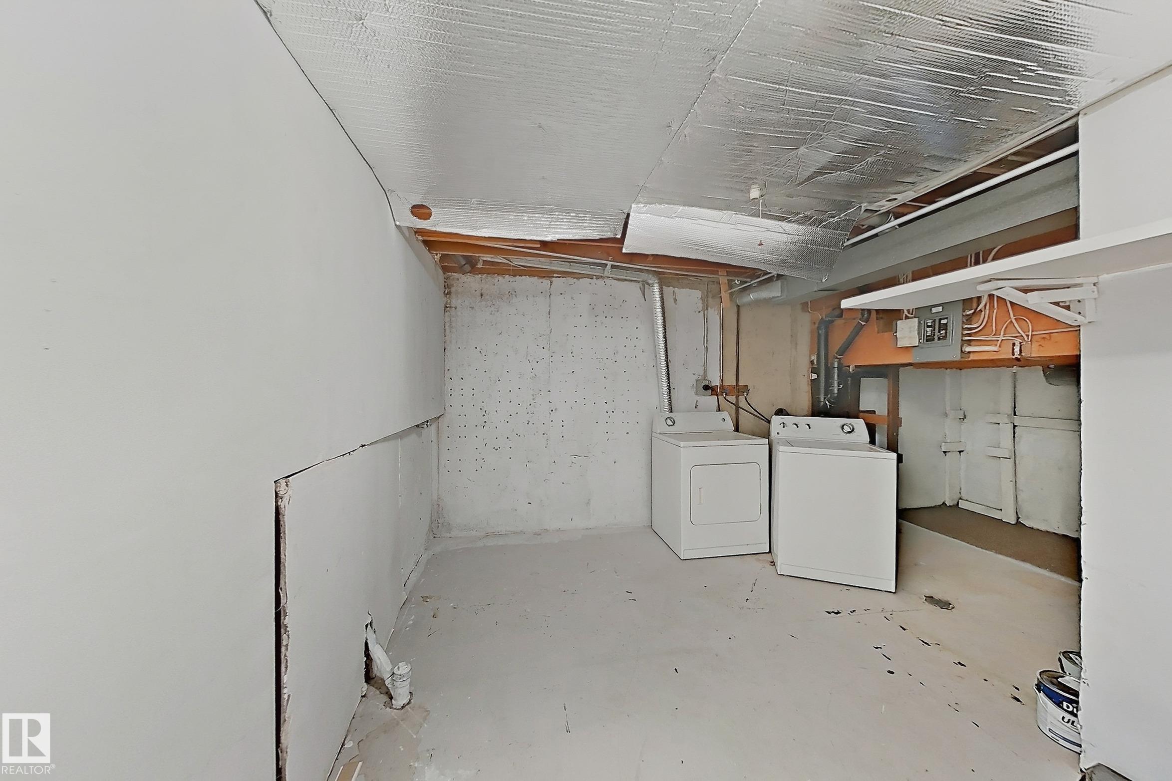 Photo 20 at 15 Woodvale Village NW, Greenview, Edmonton