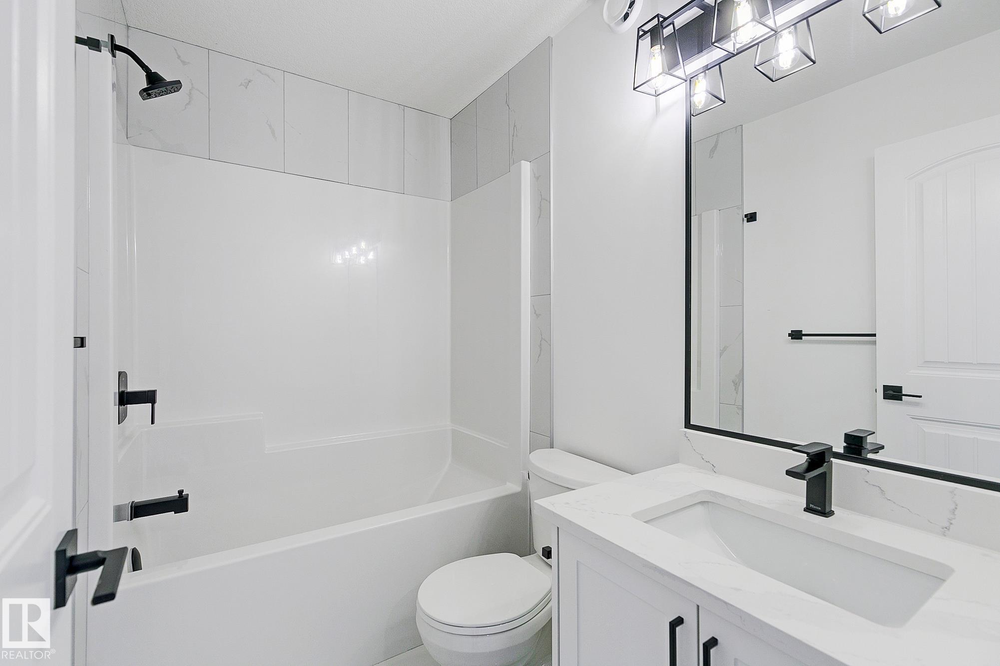 Photo 15 at 9825 107a Avenue, Champagne, Morinville