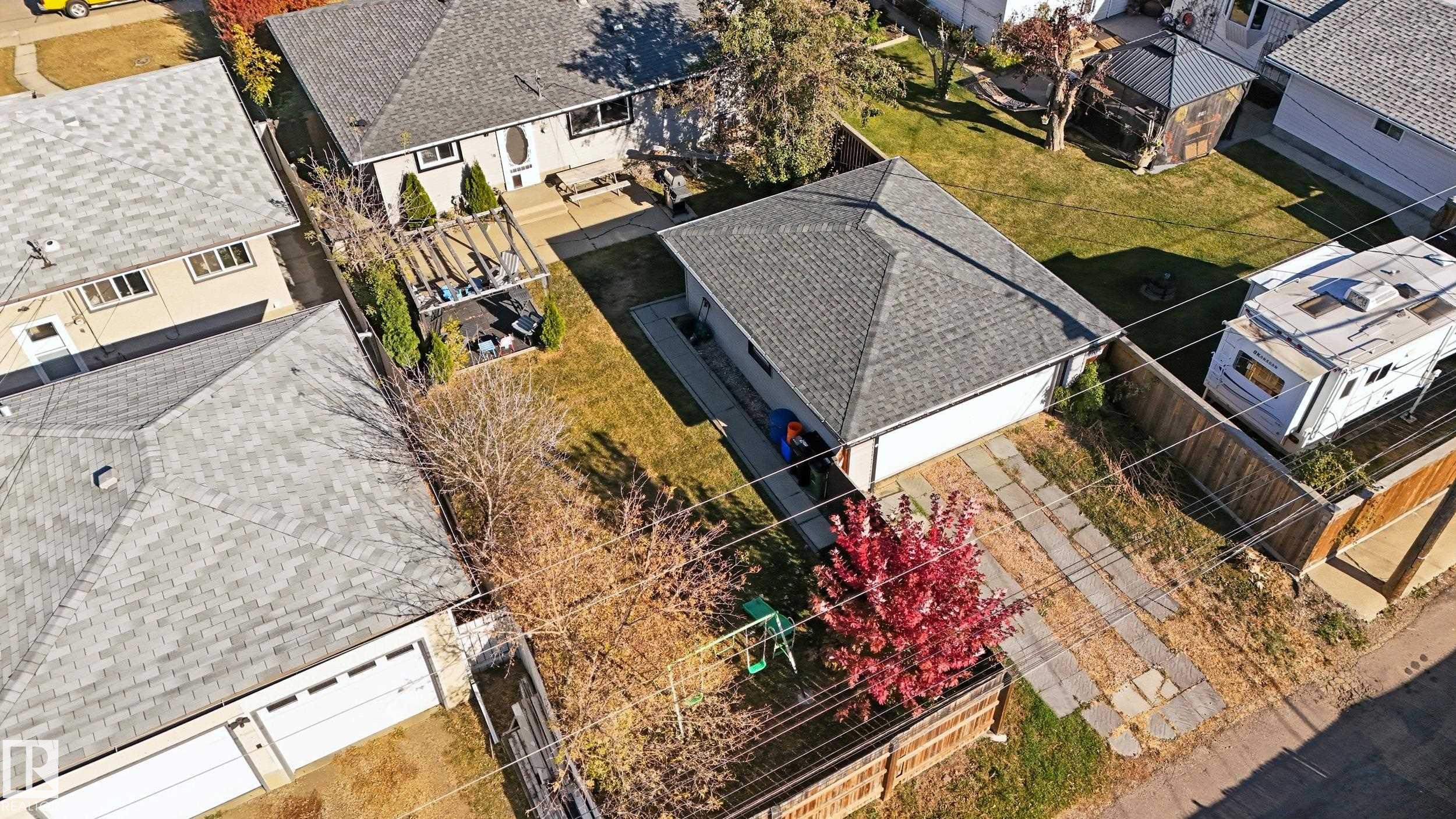 Photo 33 at 8015 130 Avenue NW, Balwin, Edmonton