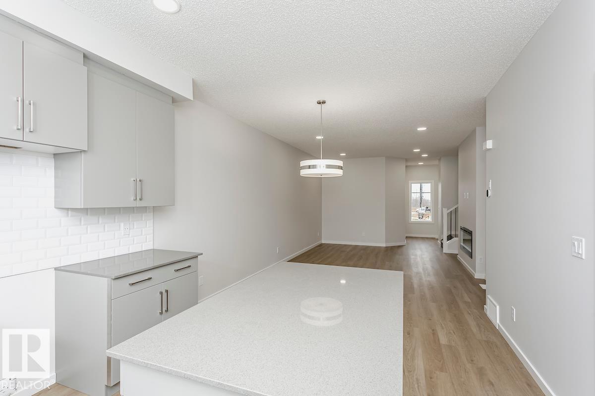 Picture for 4297 KINGLET DR NW