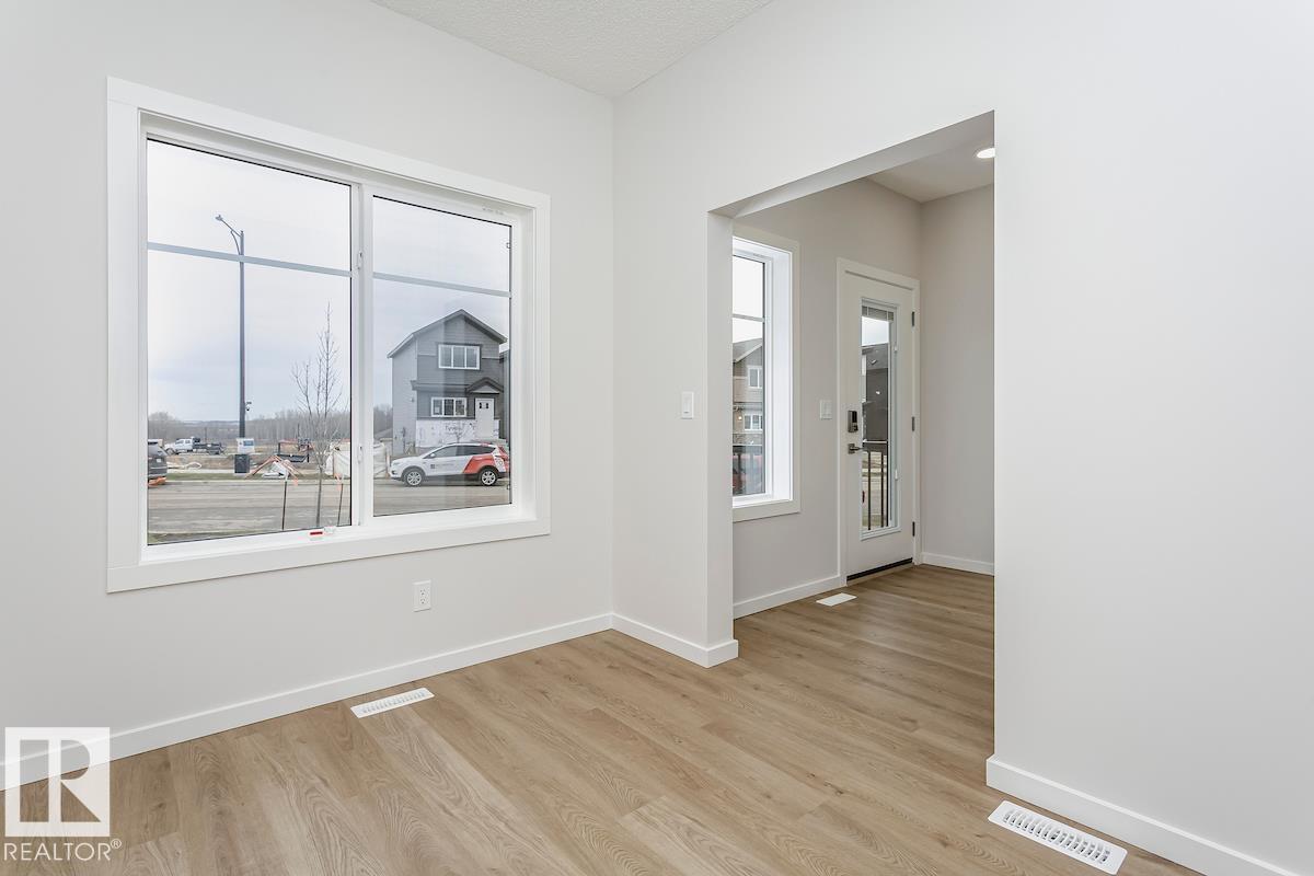 Picture for 4297 KINGLET DR NW