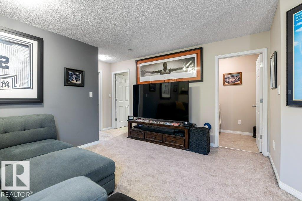 Photo 17 at 1927 Chapman Road SW, Chappelle Area, Edmonton