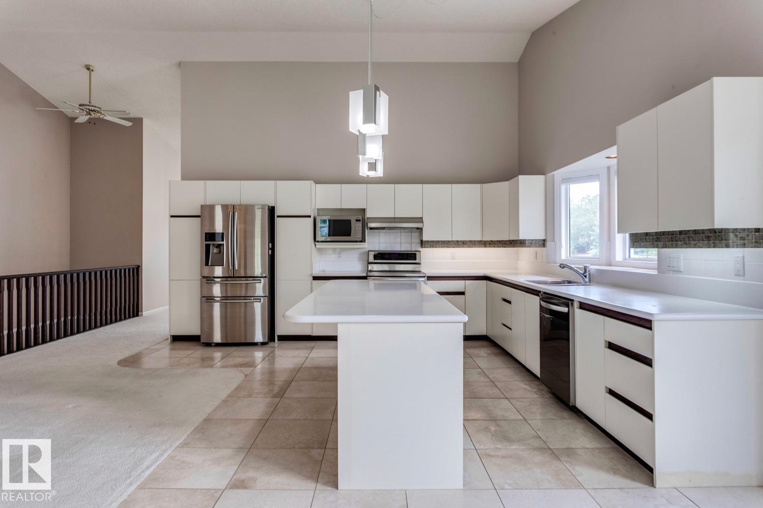 Photo 4 at 12416 29a Avenue NW, Blue Quill Estates, Edmonton