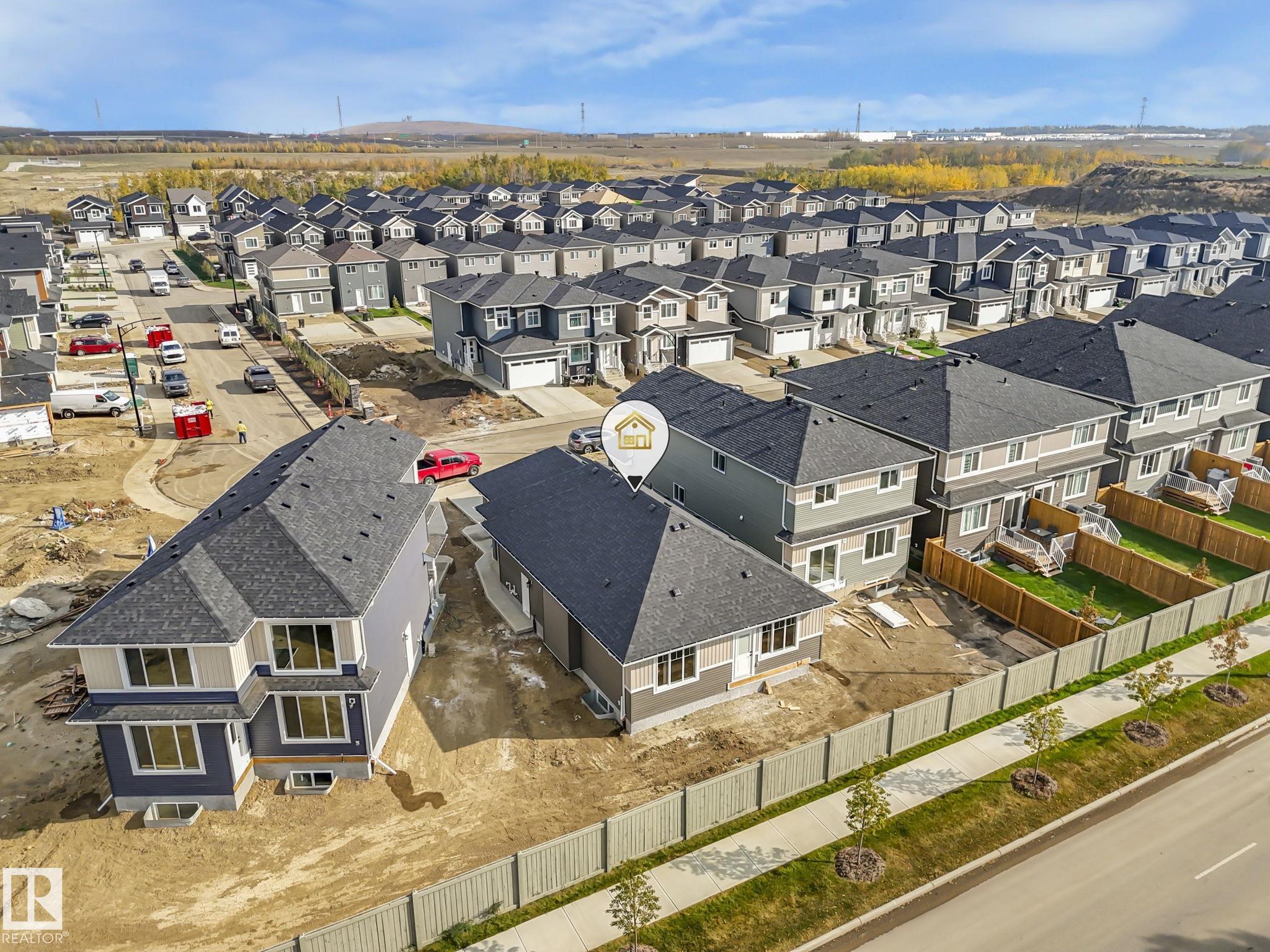 Photo 4 at 3138 Magpie Way NW, Starling, Edmonton