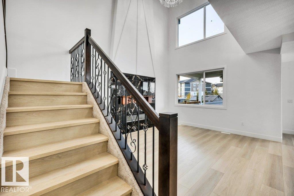 Photo 10 at 11010 174a Avenue NW, Chambery, Edmonton