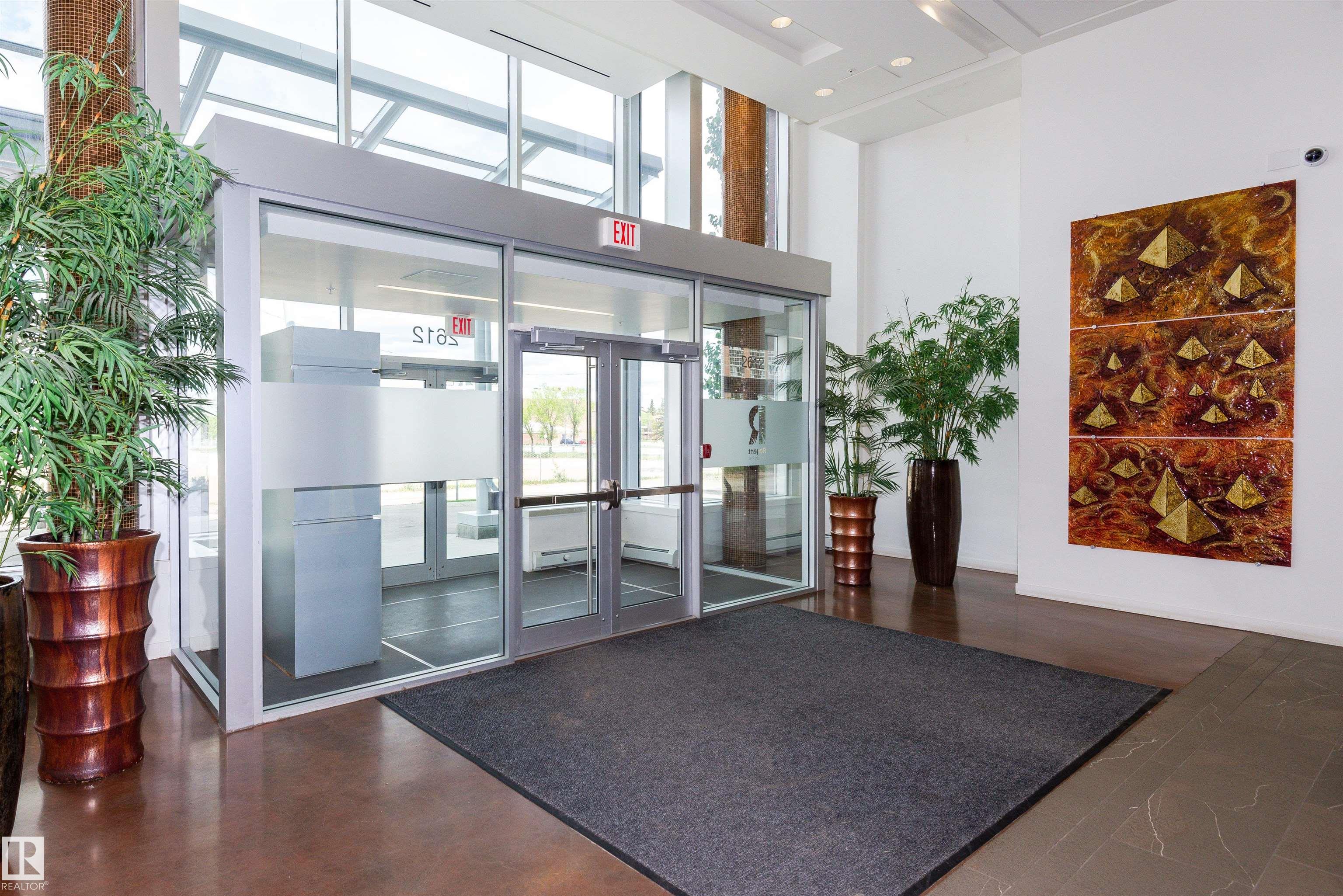 Photo 2 at 207 - 2612 109 Street NW, Ermineskin, Edmonton