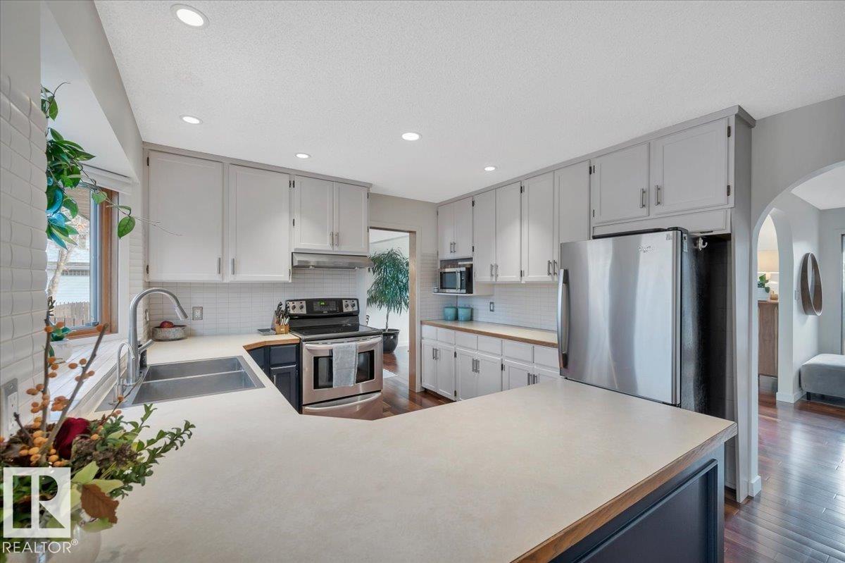 Photo 16 at 175 Roy Street NW, Rhatigan Ridge, Edmonton