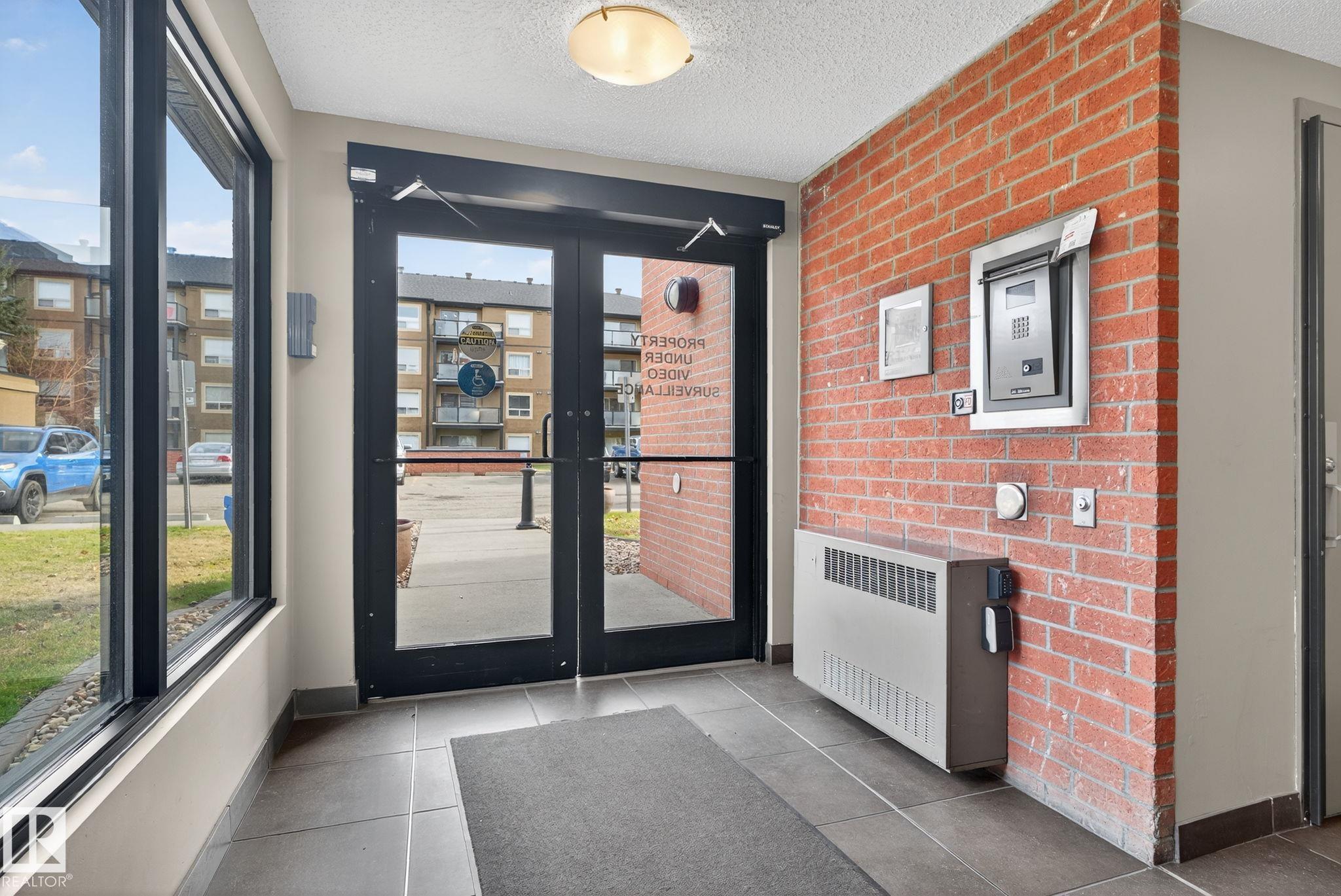 Photo 2 at 203 - 13908 136 Street NW, Hudson, Edmonton