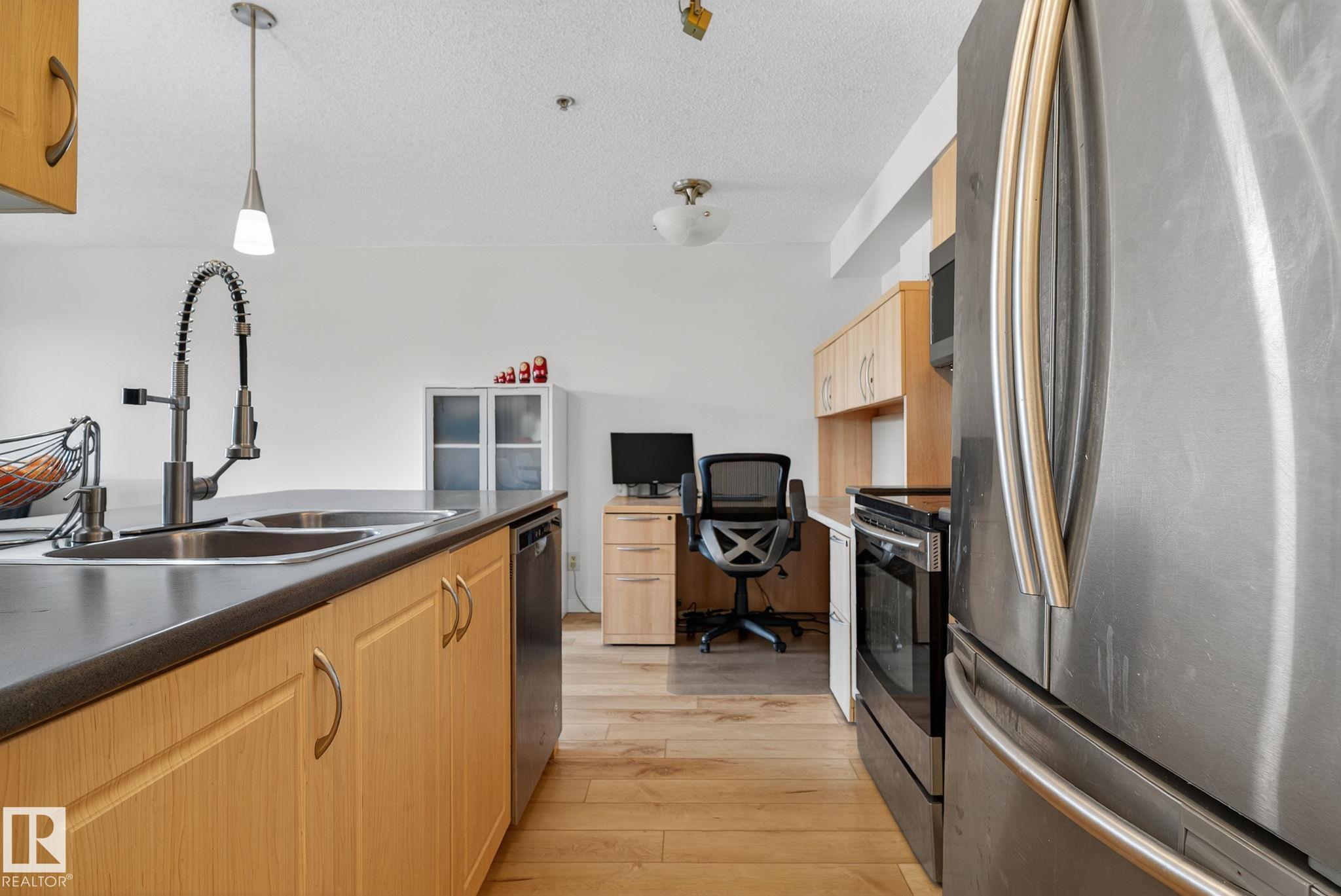 Photo 5 at 203 - 13908 136 Street NW, Hudson, Edmonton