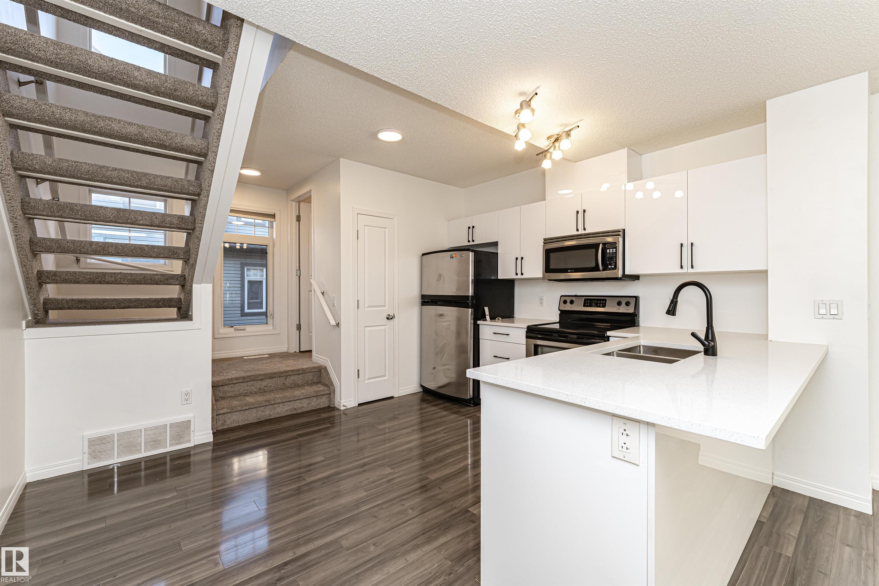 Photo 17 at 3 -  465 Hemingway Road NW, The Hamptons, Edmonton