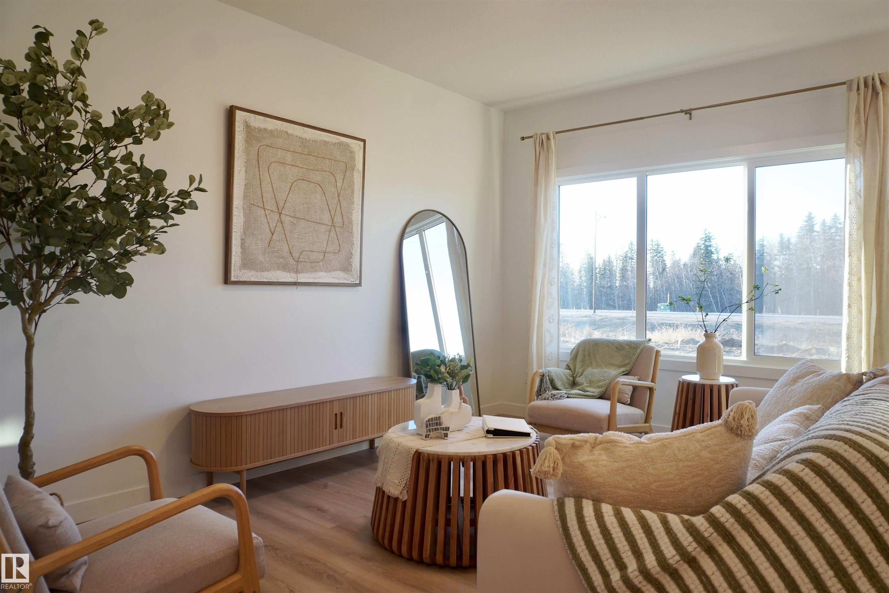 Photo 8 at 637 Kinglet Boulevard NW, Kinglet Gardens, Edmonton