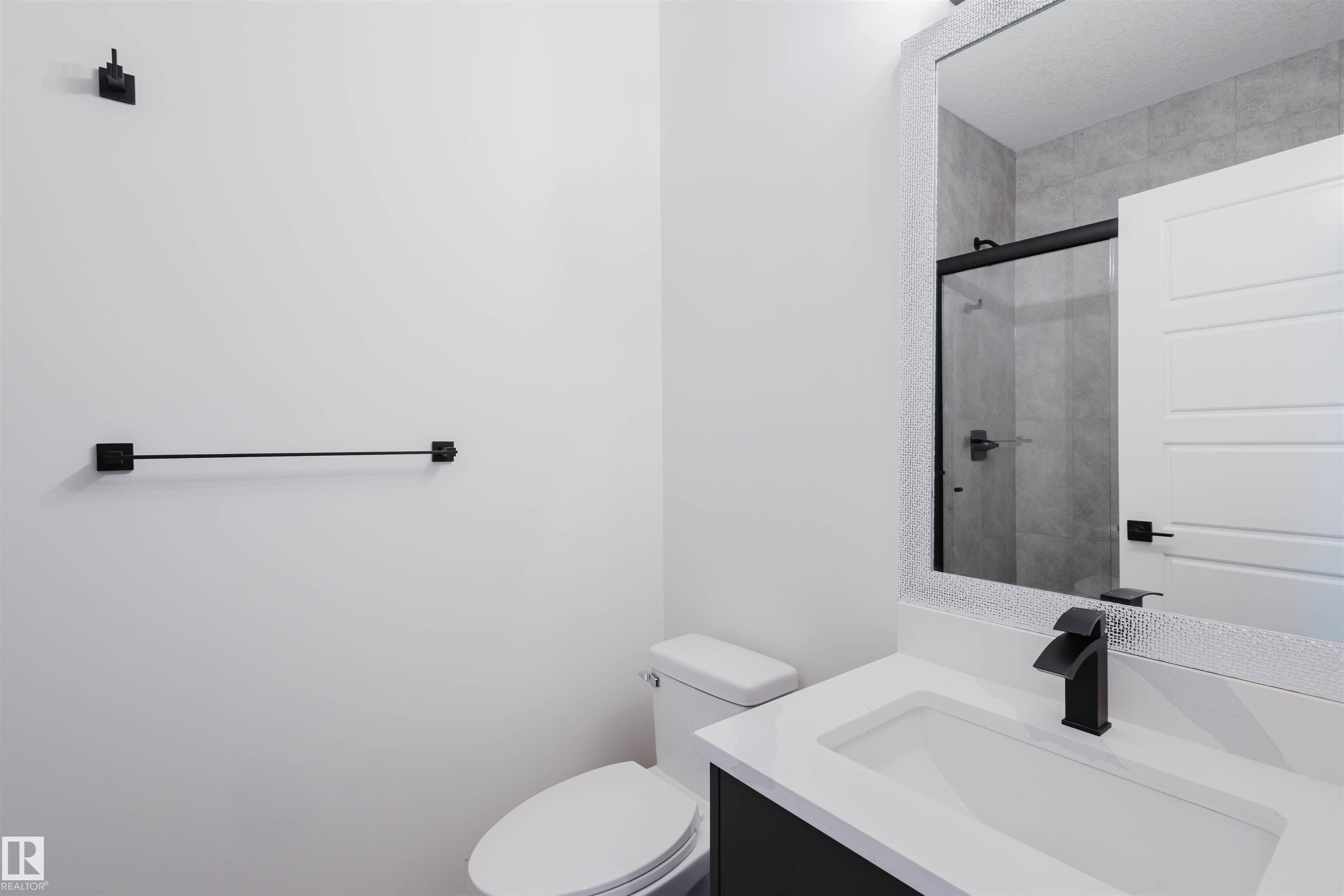 Photo 12 at 1566 Siskin Link NW, Kinglet Gardens, Edmonton