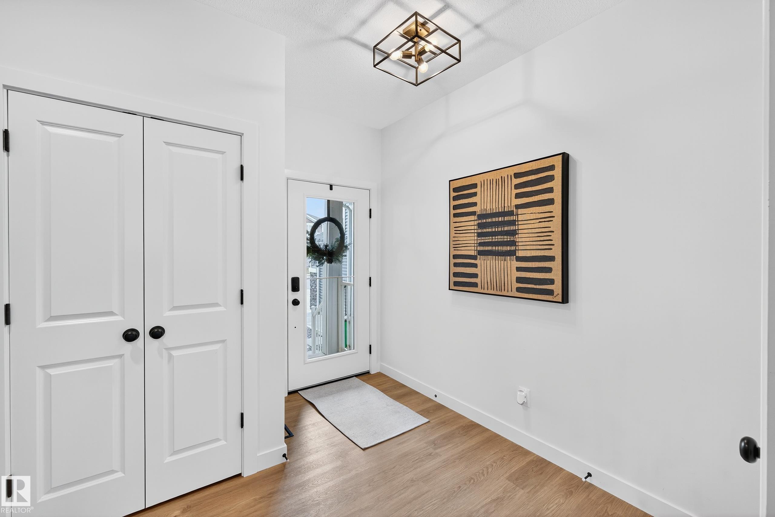 Photo 4 at 16612 30 Avenue SW, Glenridding Ravine, Edmonton