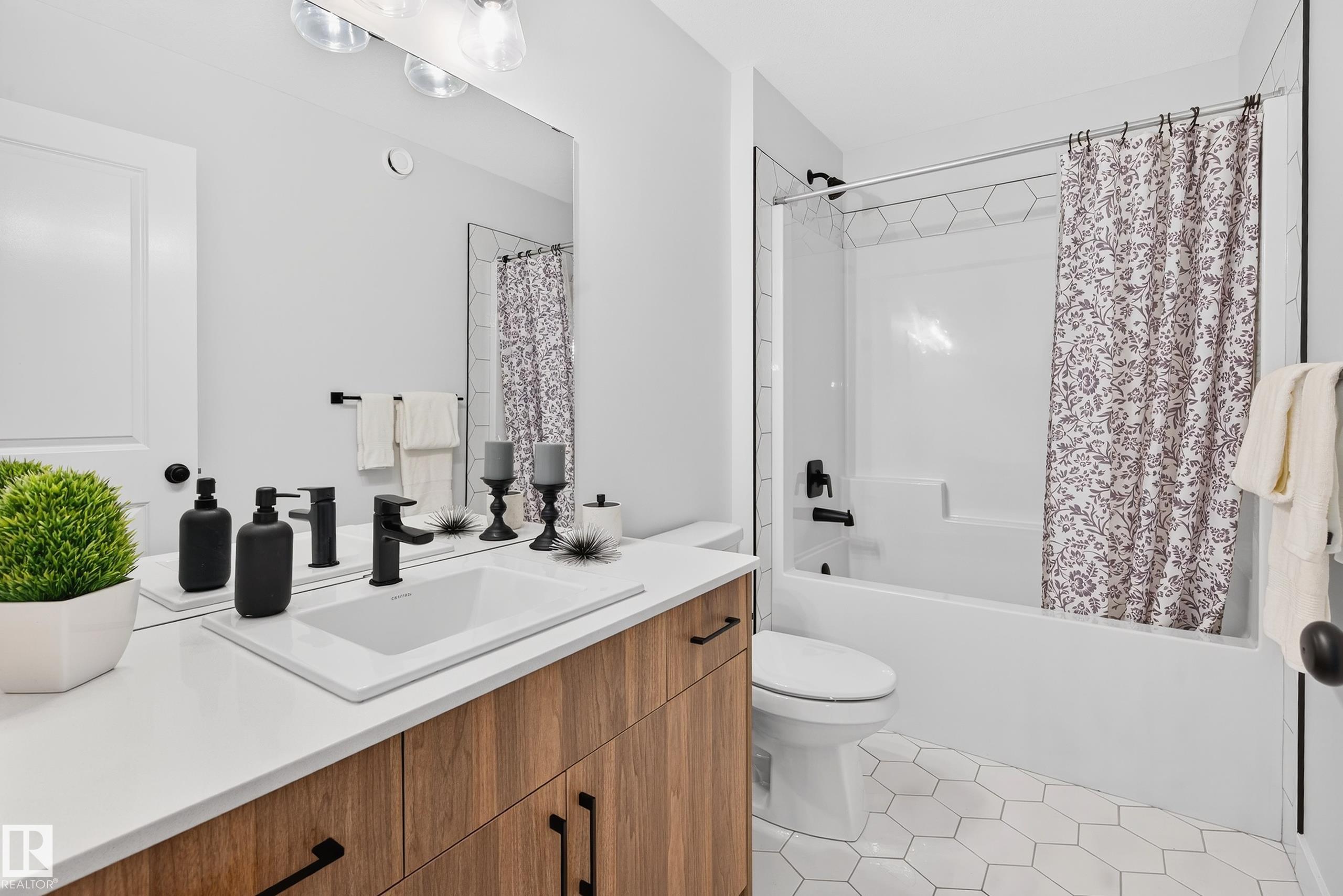 Photo 35 at 16612 30 Avenue SW, Glenridding Ravine, Edmonton