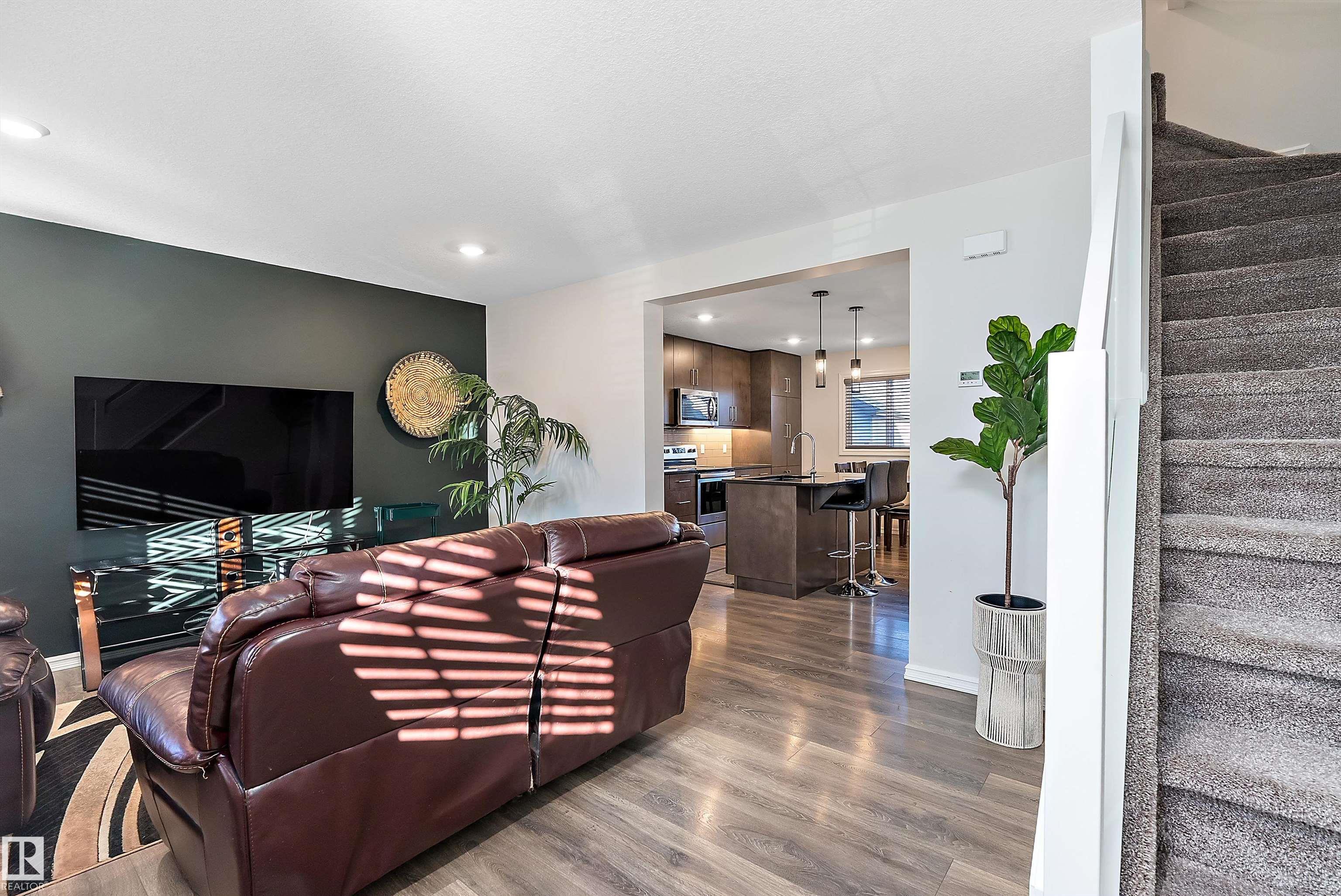 Photo 3 at 22124 87 Avenue NW, Rosenthal, Edmonton