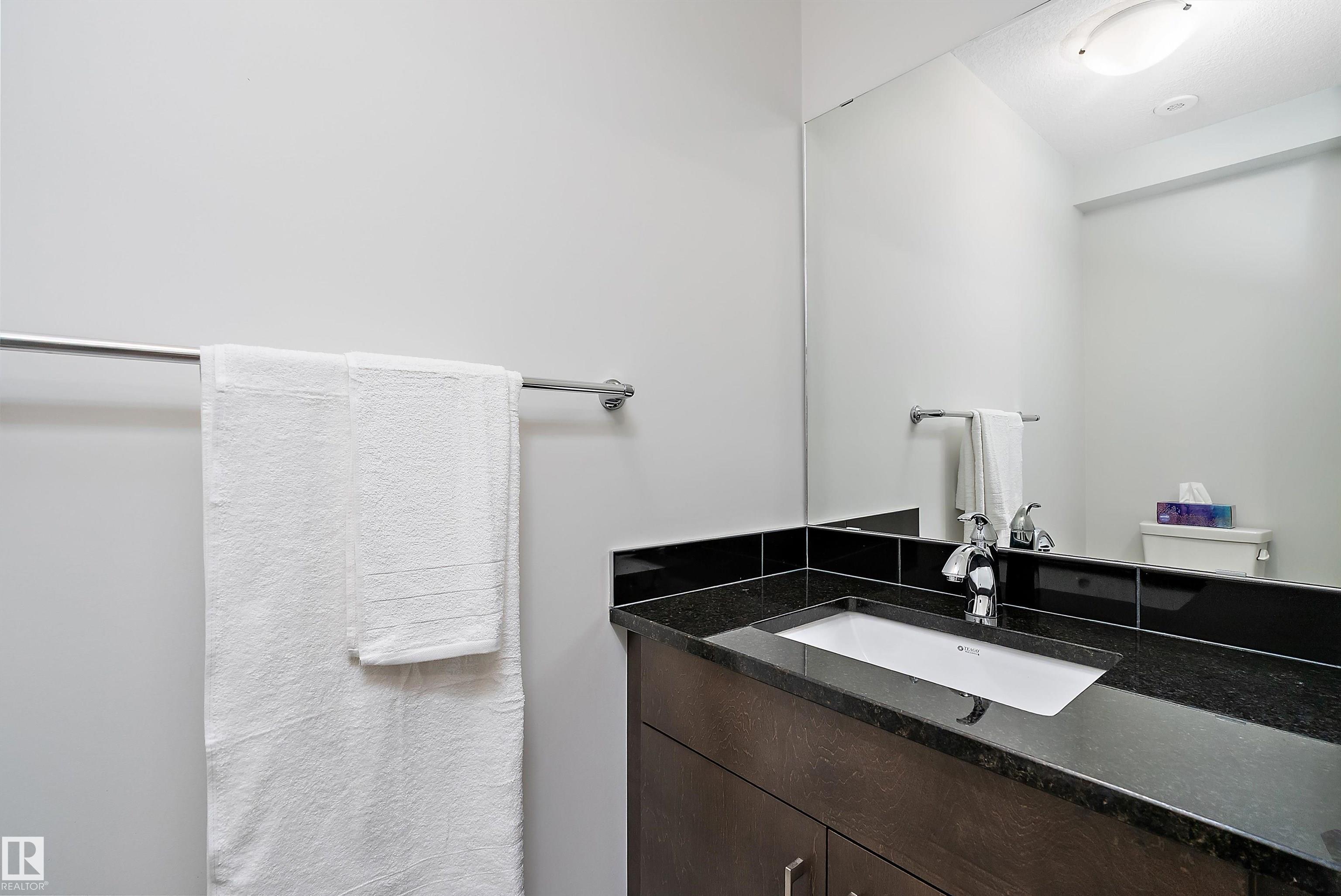 Photo 34 at 22124 87 Avenue NW, Rosenthal, Edmonton