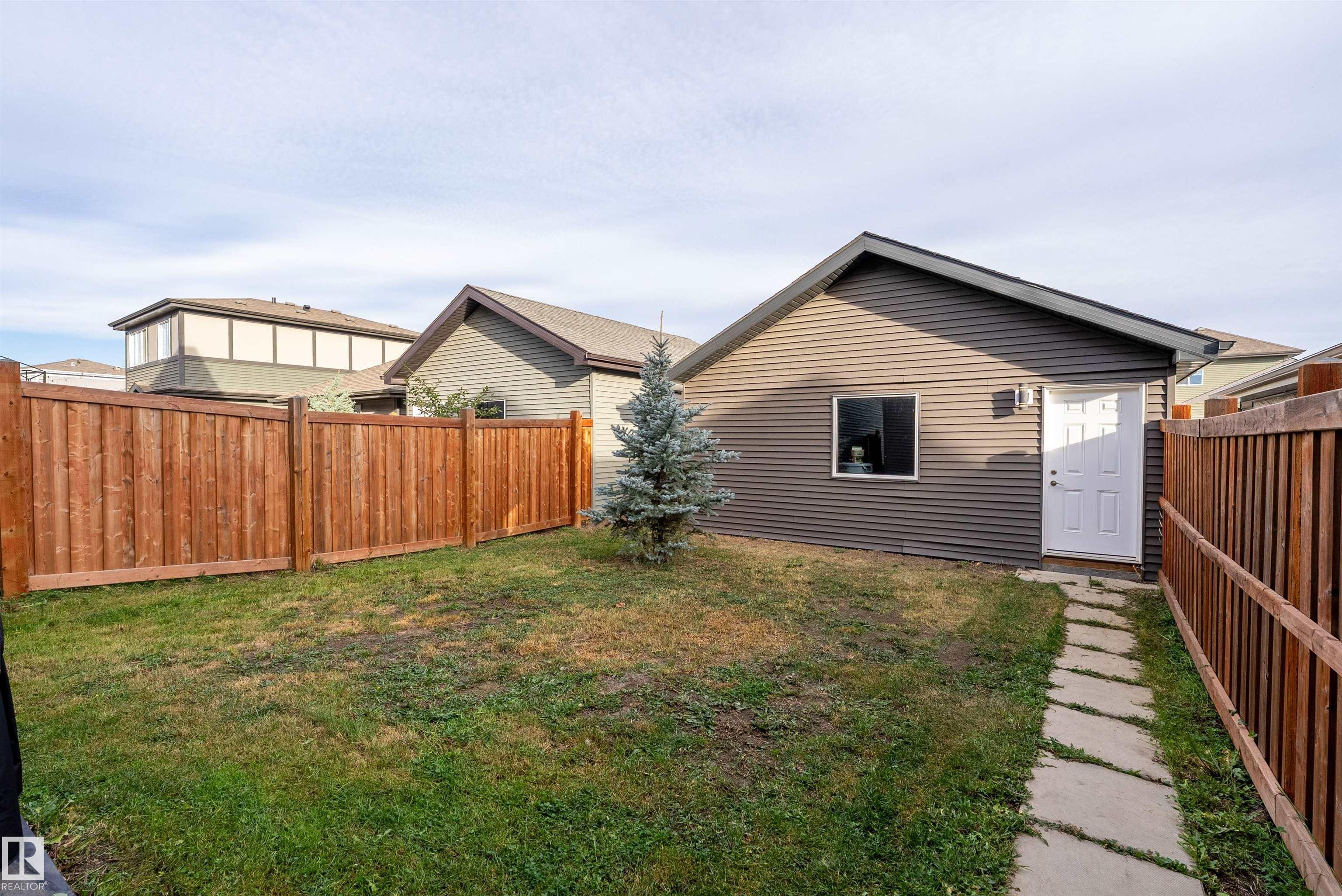 Photo 37 at 22124 87 Avenue NW, Rosenthal, Edmonton