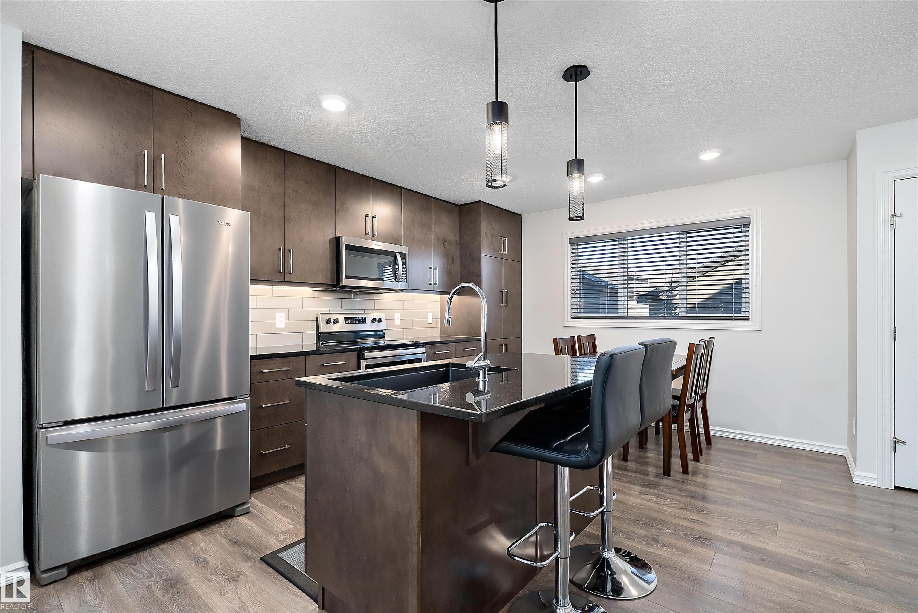 Photo 7 at 22124 87 Avenue NW, Rosenthal, Edmonton