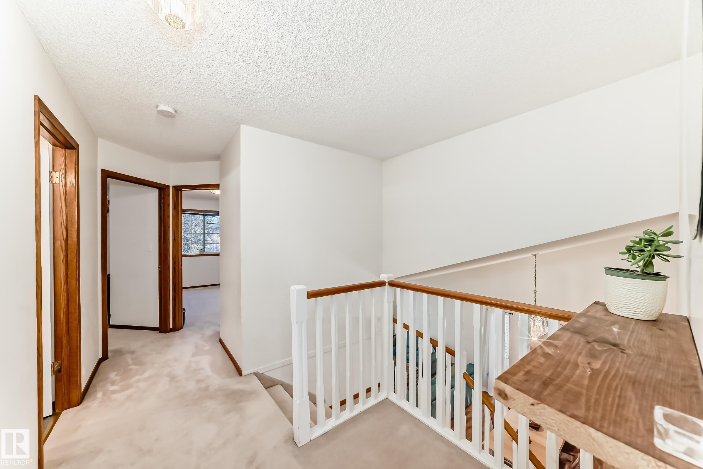 Photo 58 at 922 Burrows Crescent NW, Bulyea Heights, Edmonton