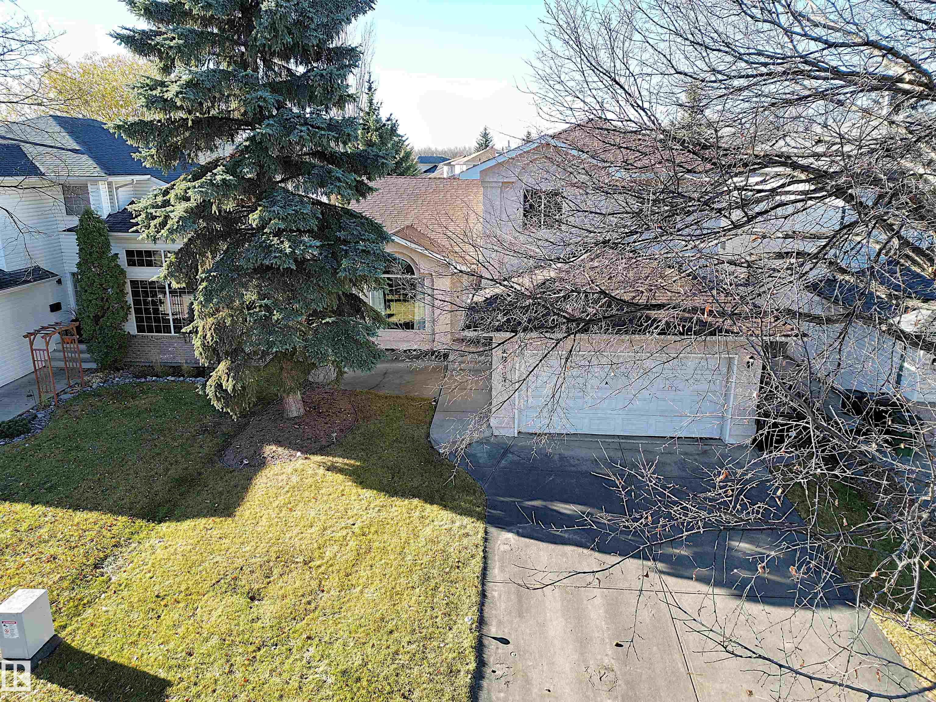 Photo 71 at 922 Burrows Crescent NW, Bulyea Heights, Edmonton