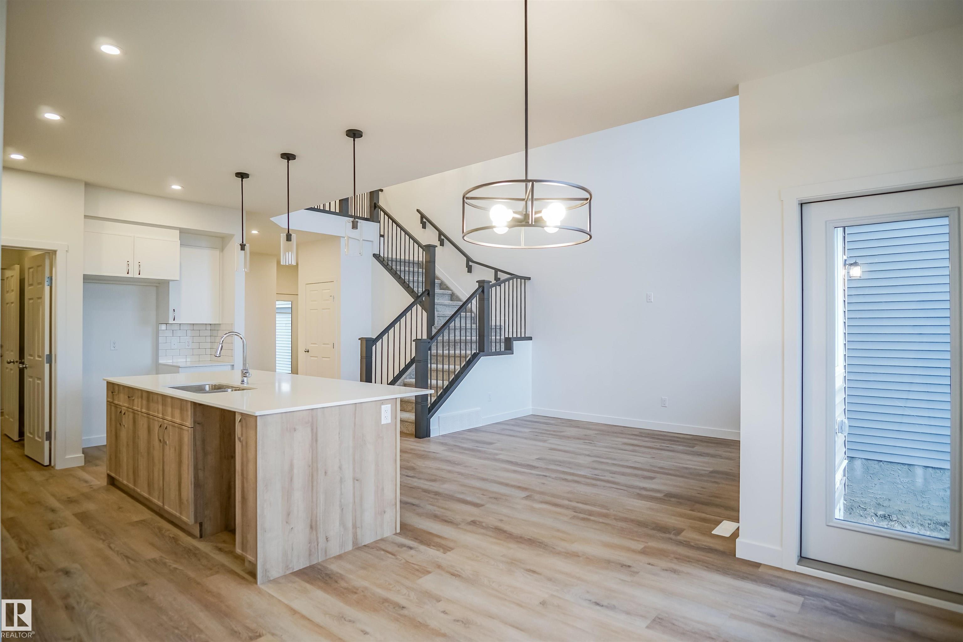 Photo 12 at 1019 14 Avenue NW, Aster, Edmonton