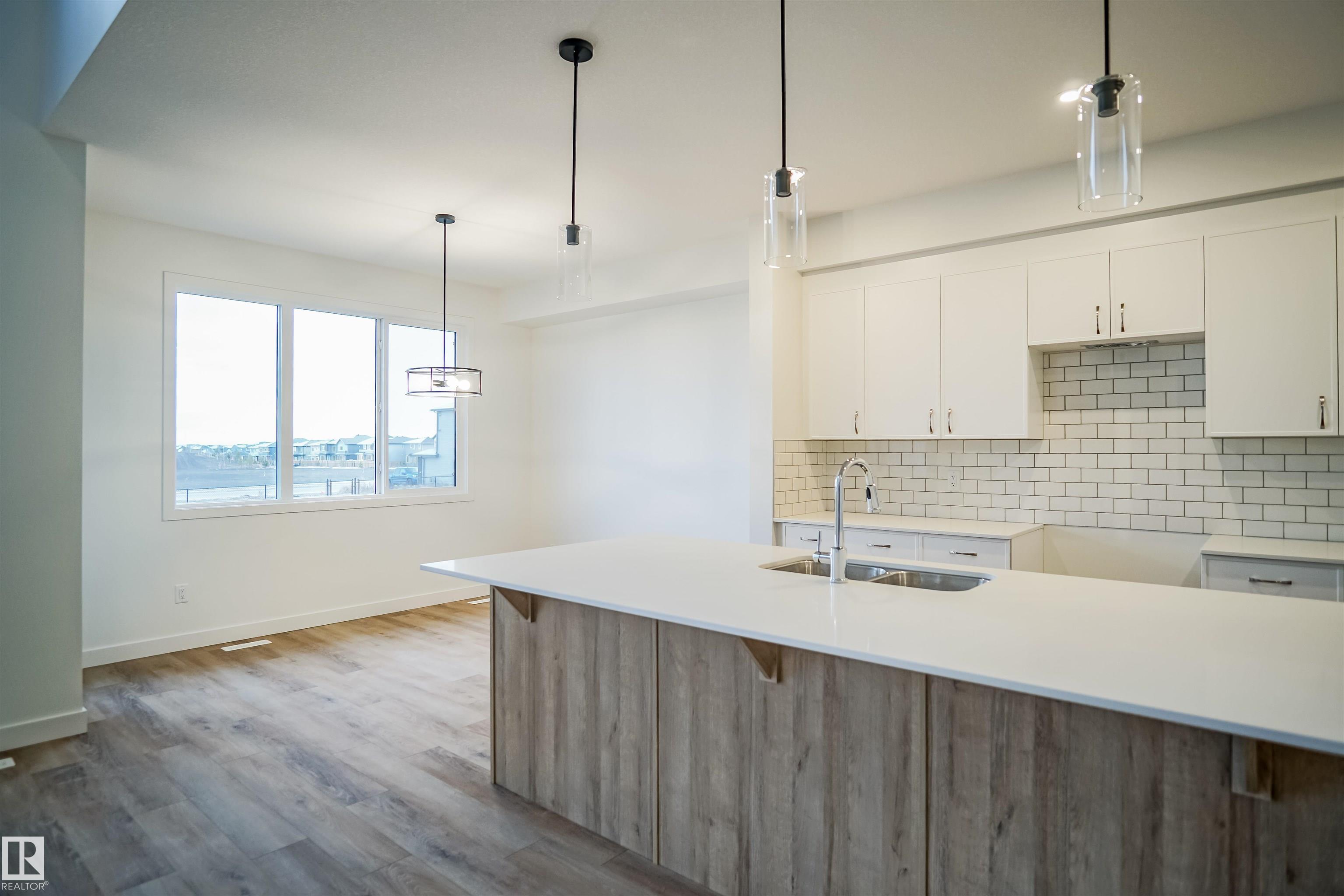 Photo 10 at 1019 14 Avenue NW, Aster, Edmonton