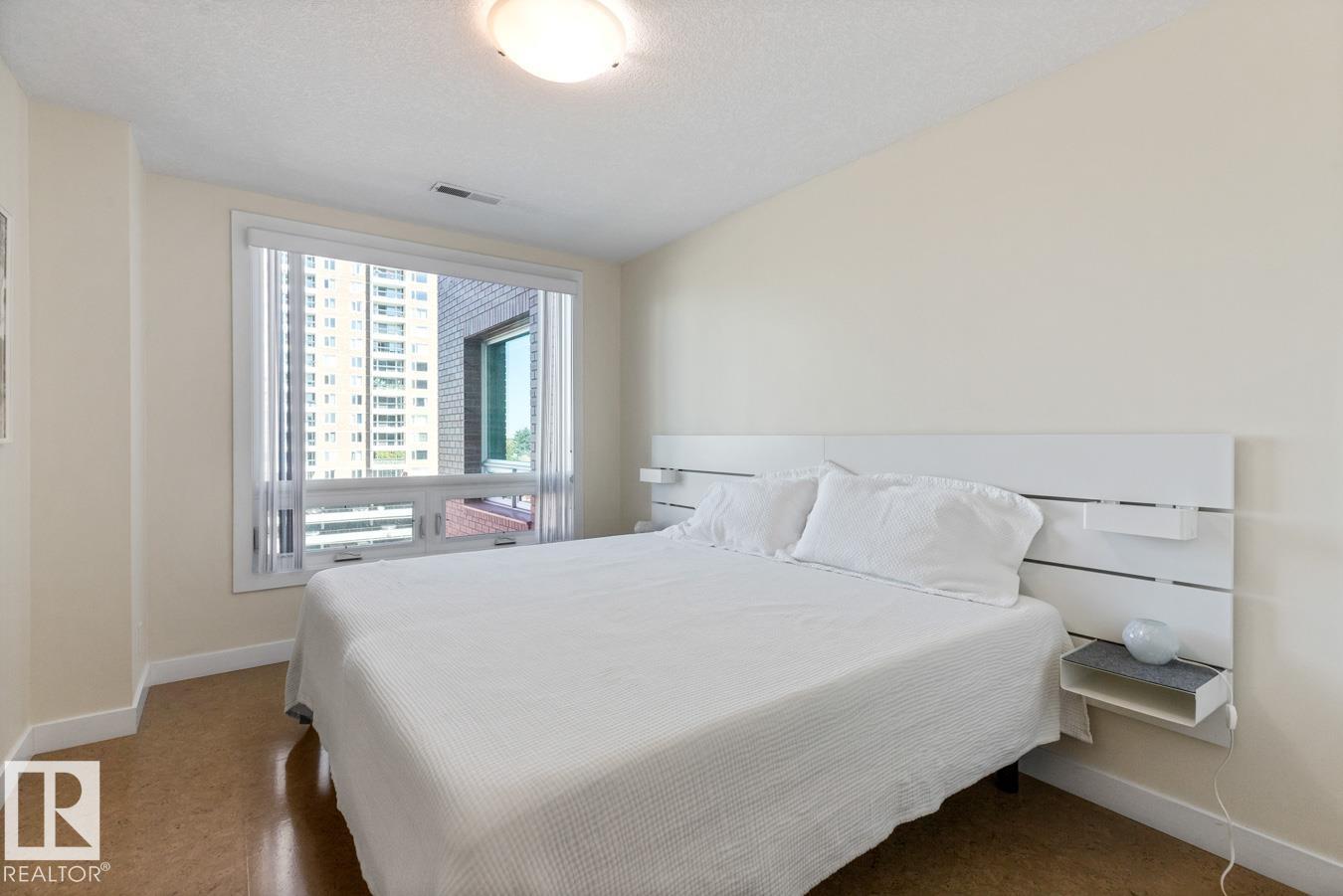 Photo 15 at 607 - 10055 118 Street NW, Wîhkwêntôwin, Edmonton